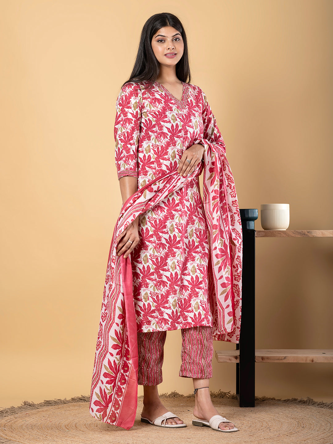 RUBY FLORAL PRINTED SUIT SET