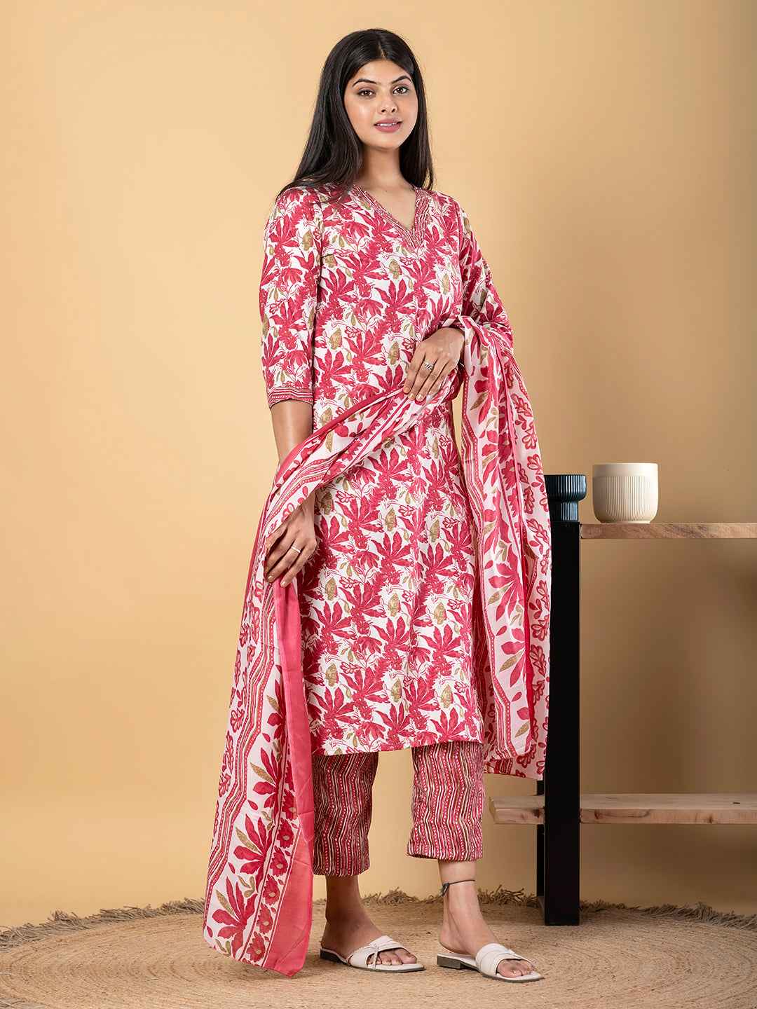 RUBY FLORAL PRINTED SUIT SET