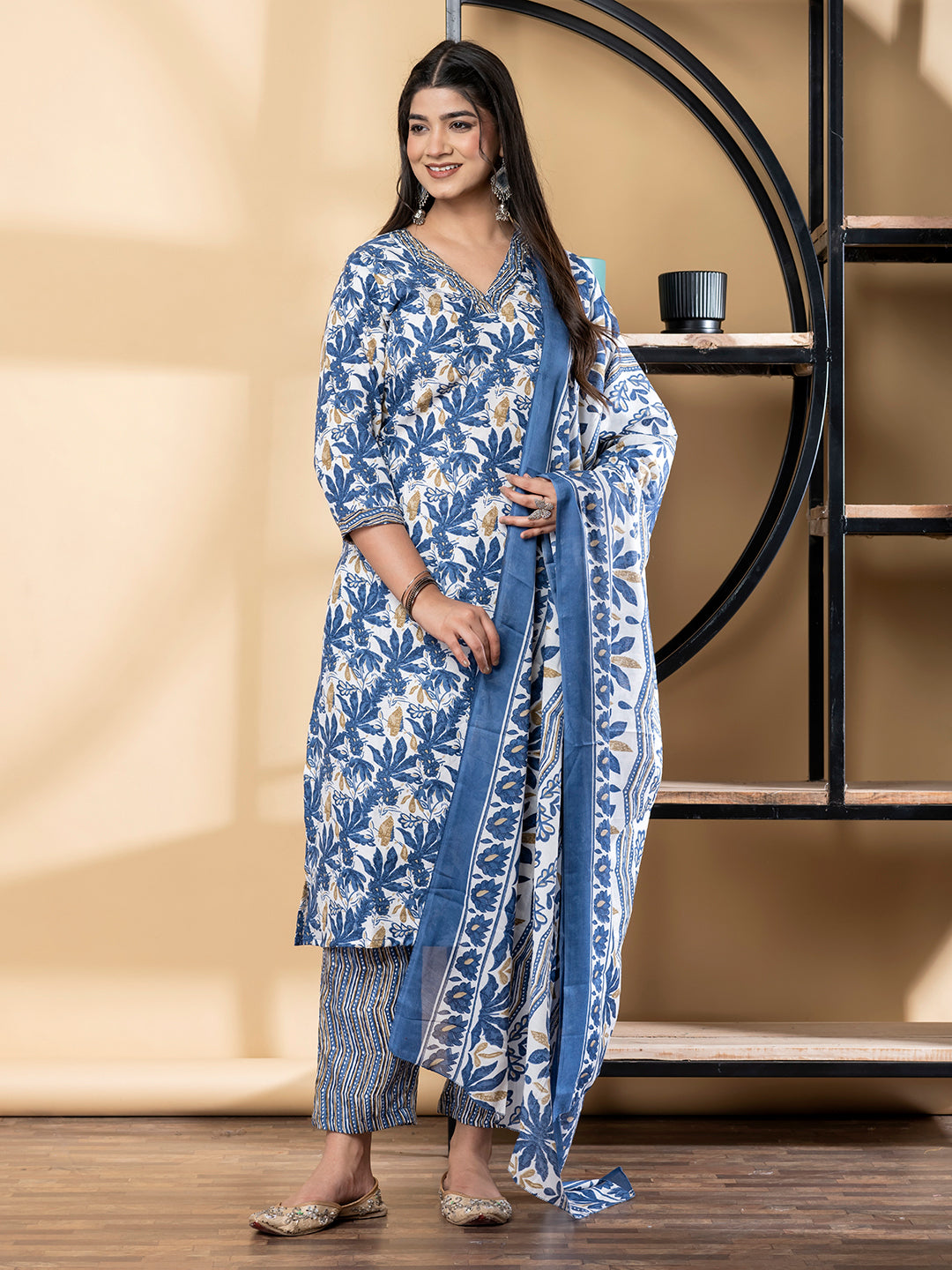 SAPPHIRE FLORA PRINTED SUIT SET