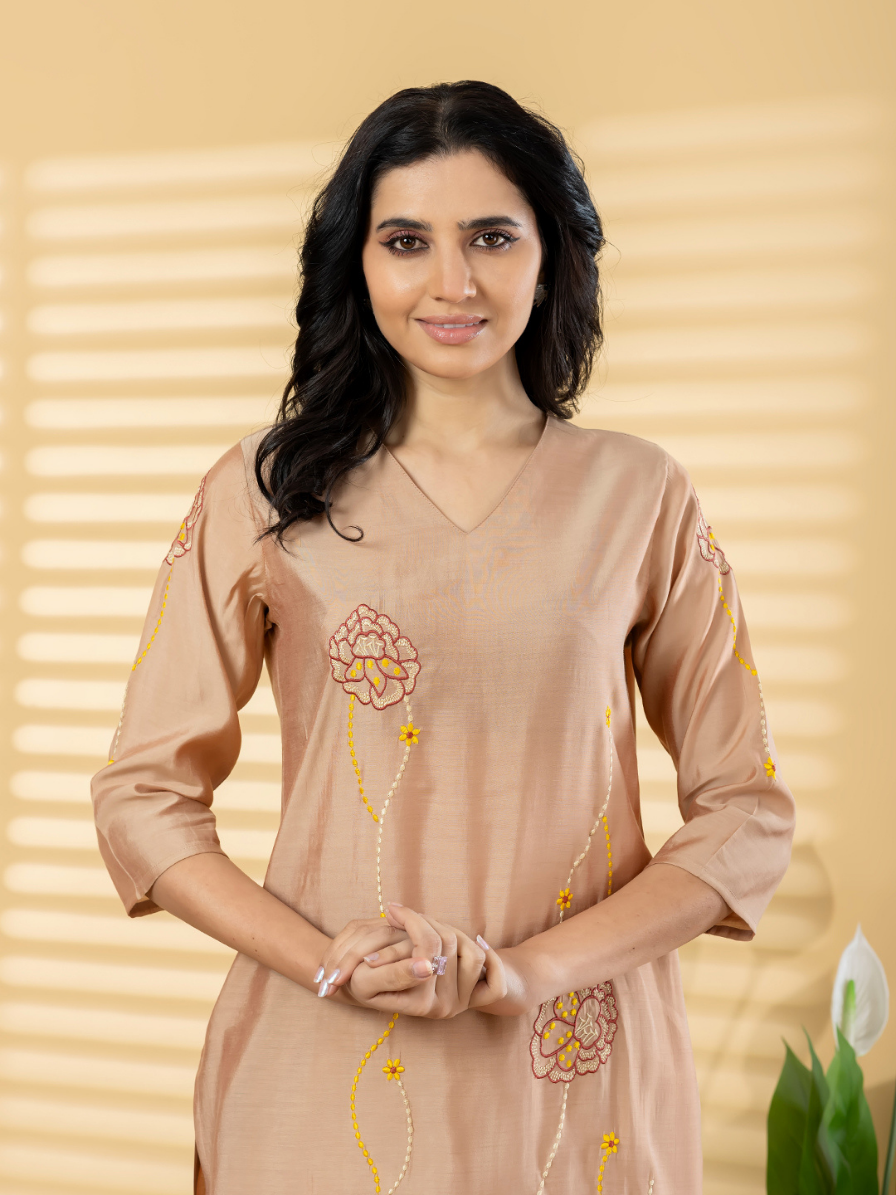 NUDE BEIGE FLORAL EMBROIDERED KURTA SET
