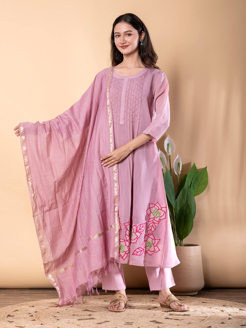 ELEGANT DUSTY PINK FLORAL EMBROIDERED SUIT SET