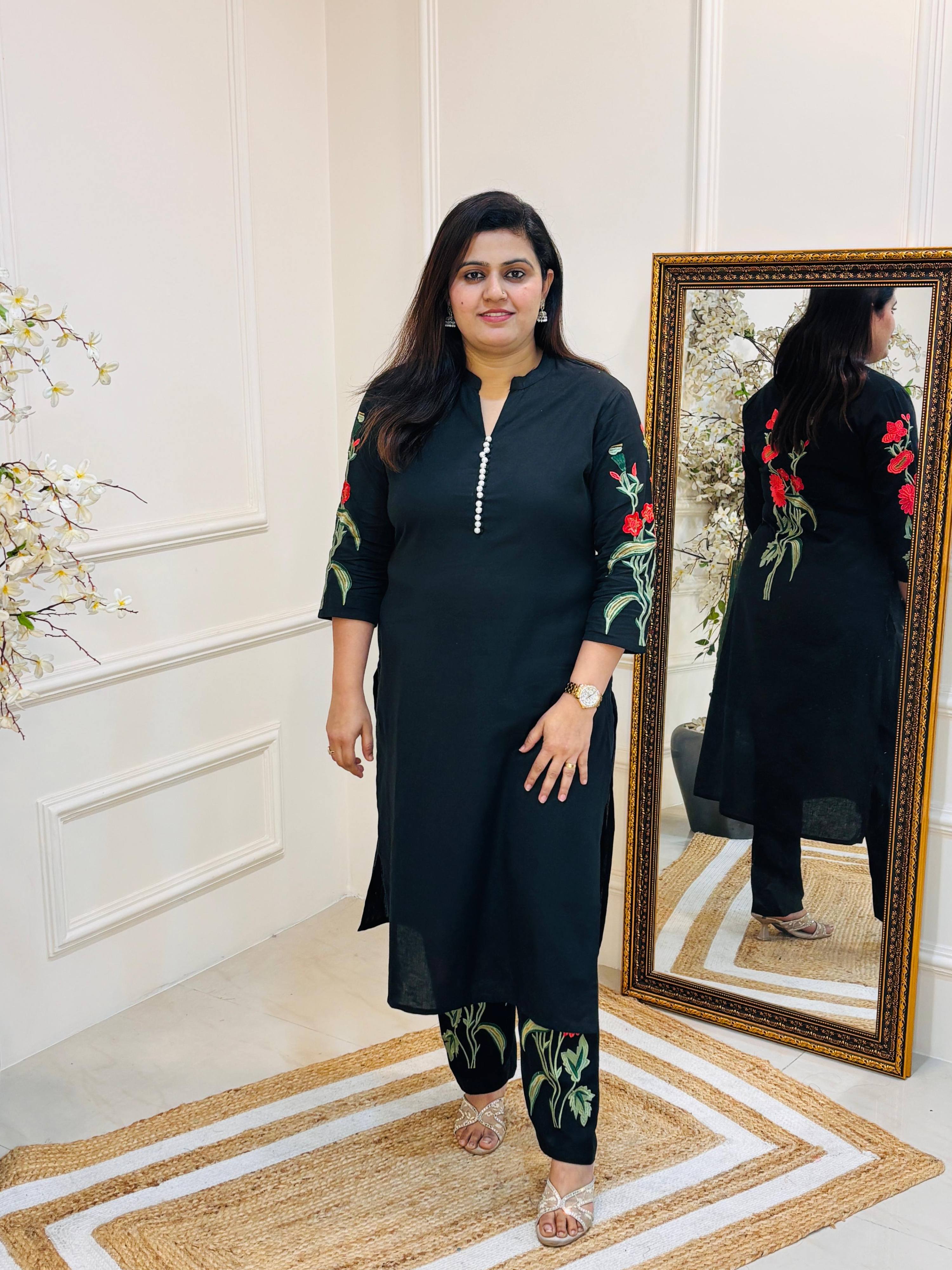 BLACK FLORAL EMBROIDERED KURTA SET