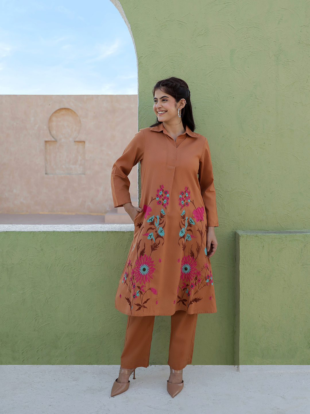 SURI RUSTIC GARDEN THREADWORK KURTA SET