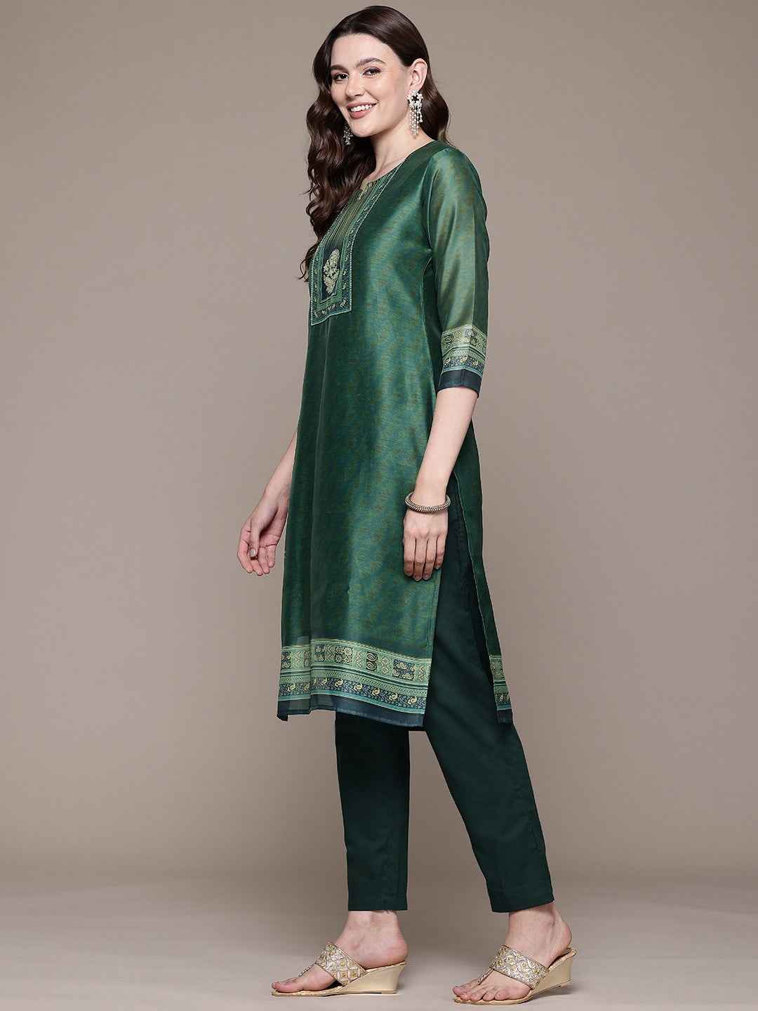REGAL GREEN AURA SILK SUIT SET