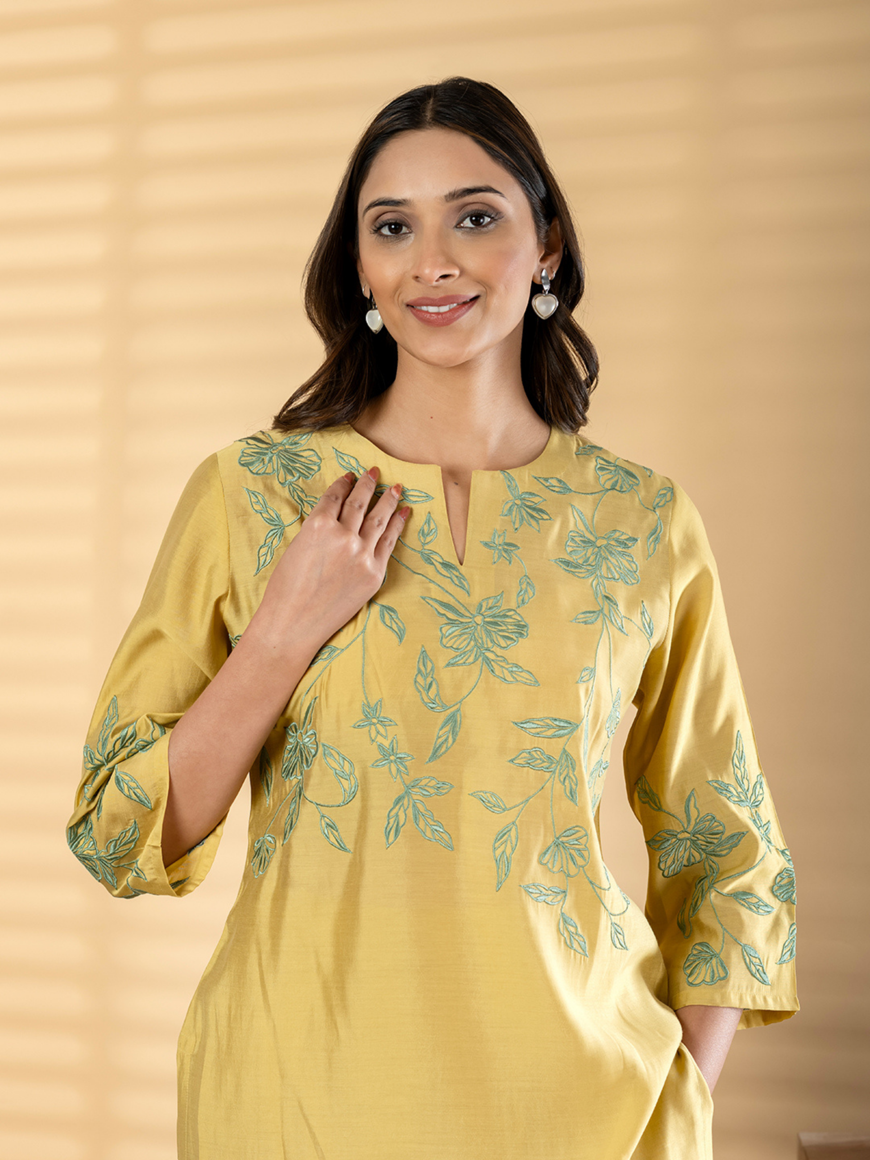 PASTEL YELLOW FLORAL EMBROIDERED KURTA SET