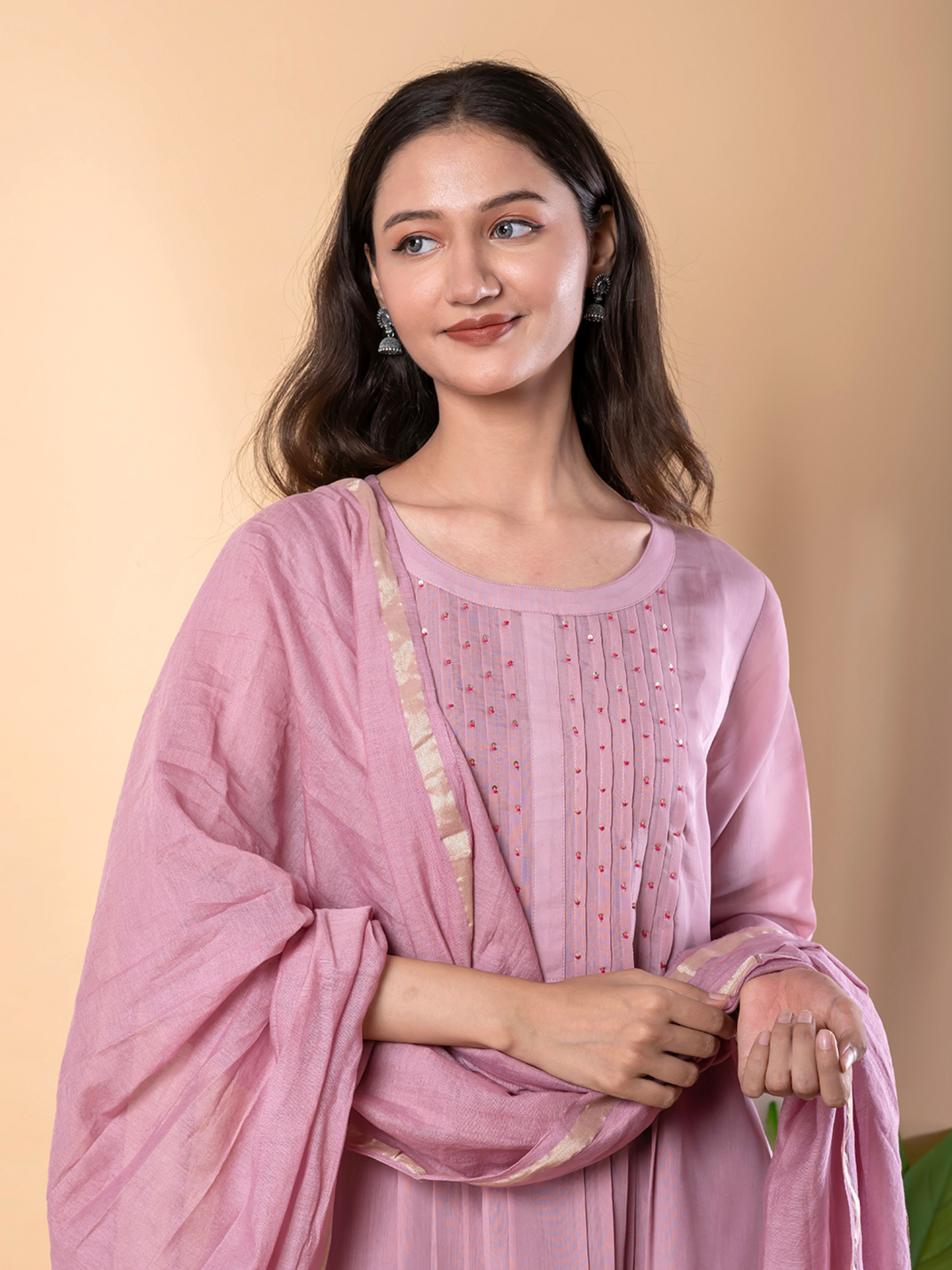 ELEGANT DUSTY PINK FLORAL EMBROIDERED SUIT SET