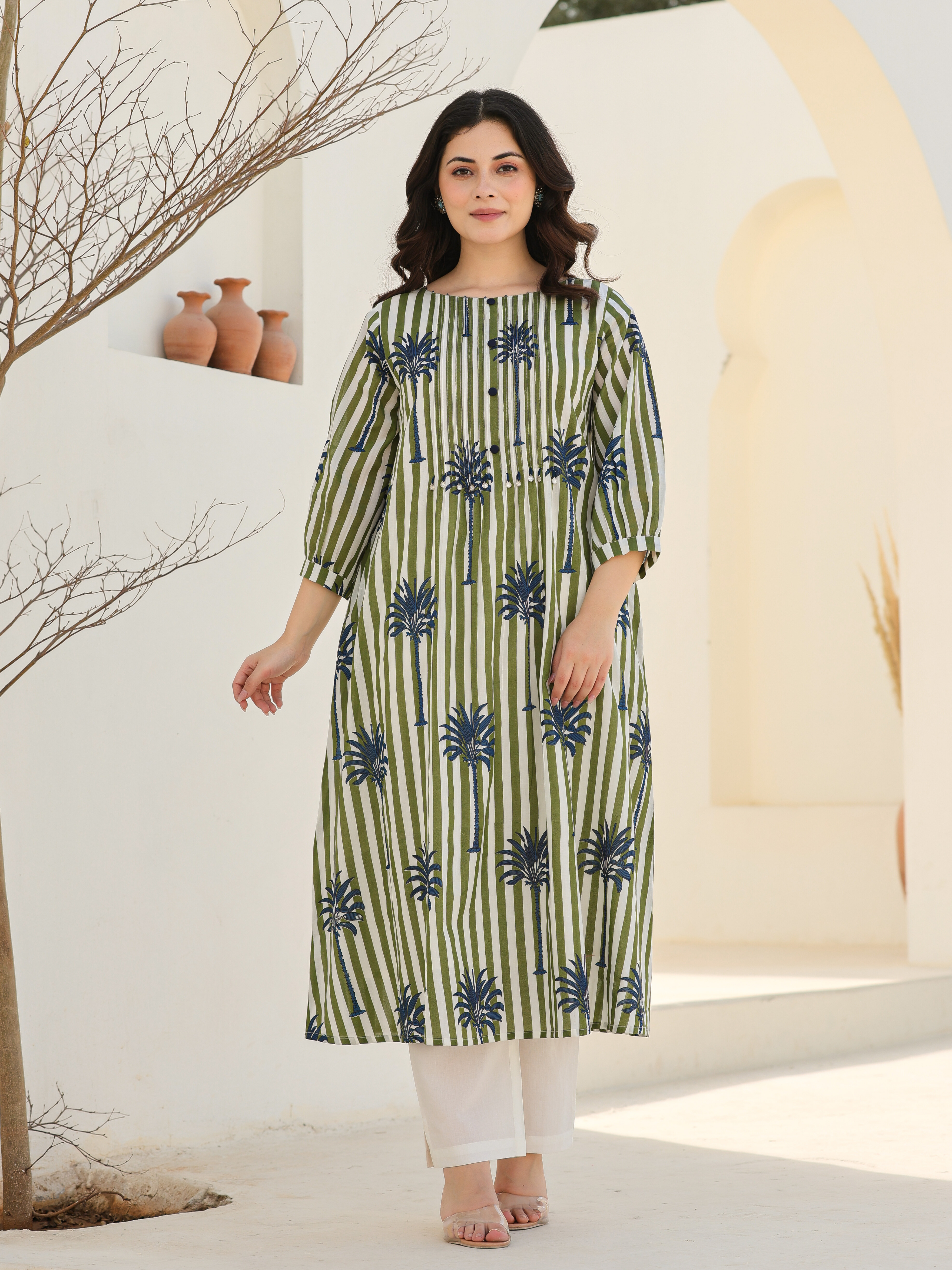 HASRAT STRIPED PRINTED KURTA SET