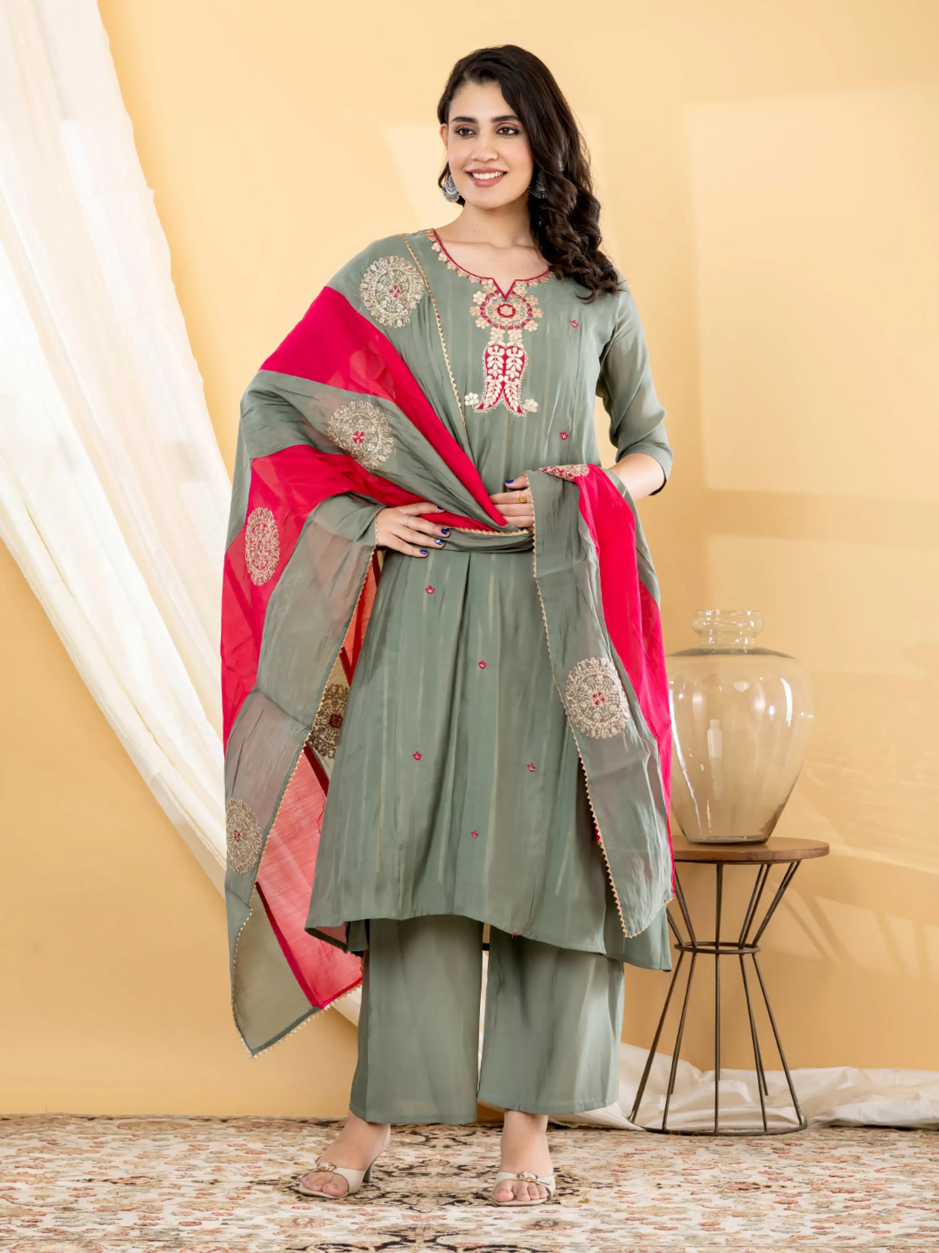 OLIVE BLOOM EMBROIDERED PURE BANARSI MUL CHANDERI SUIT SET