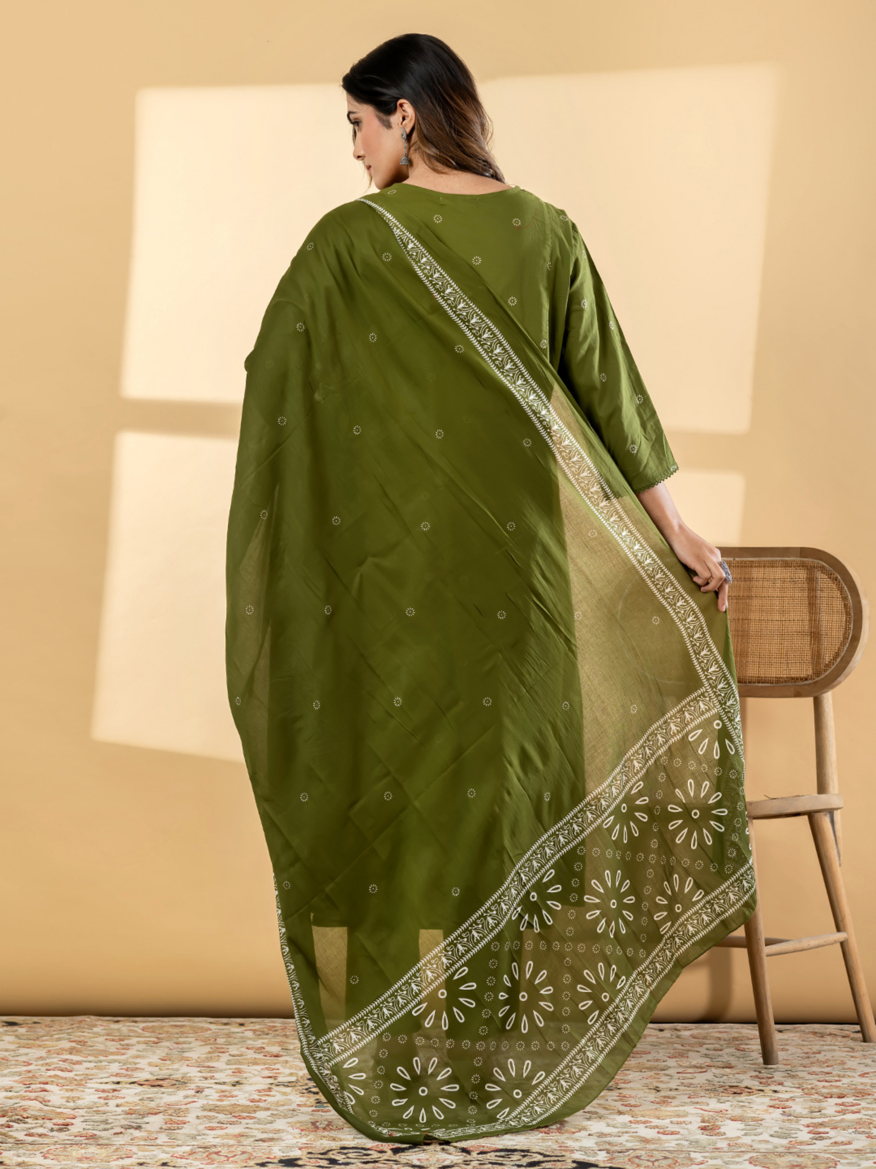 OLIVE GREEN EMBROIDERED ANARKALI SUIT SET