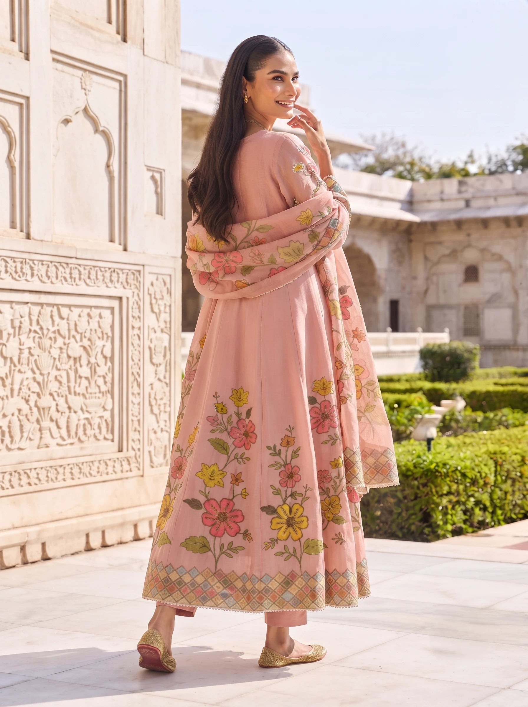 NOOR-E-GUL BLUSH ONION SHIMMER FABRIC ANARKALI SUIT WITH DUPATTA