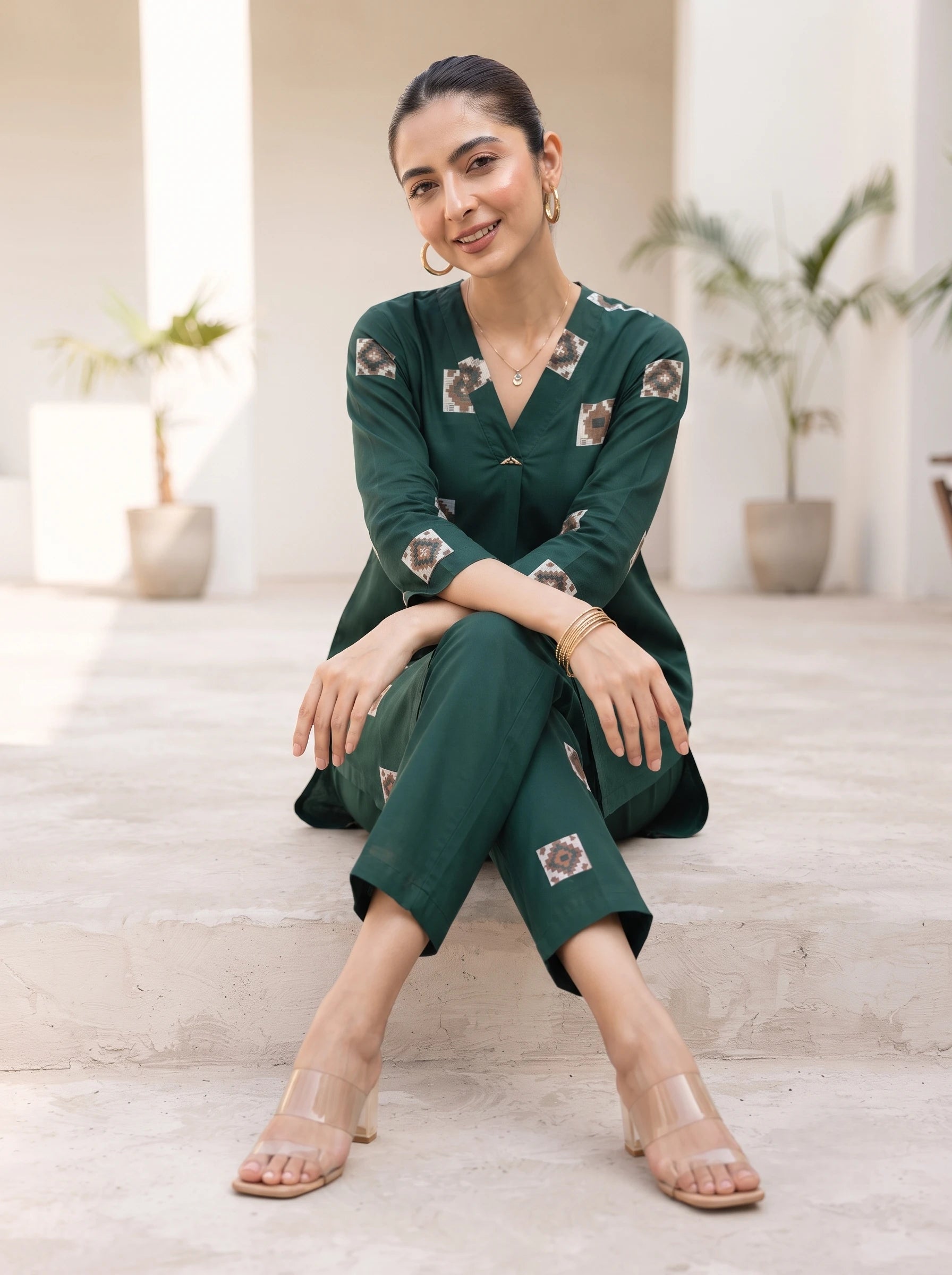 BOTTLE GREEN MOTIF GERMAN RAYON CO-ORD SET