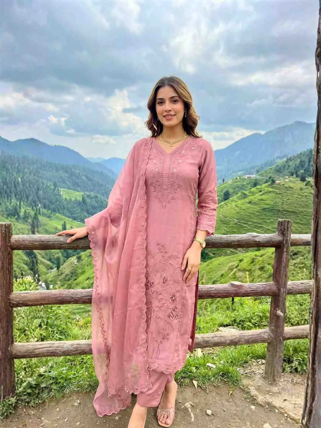 MAUVE BLOSSOM EMBROIDERED SUIT SET