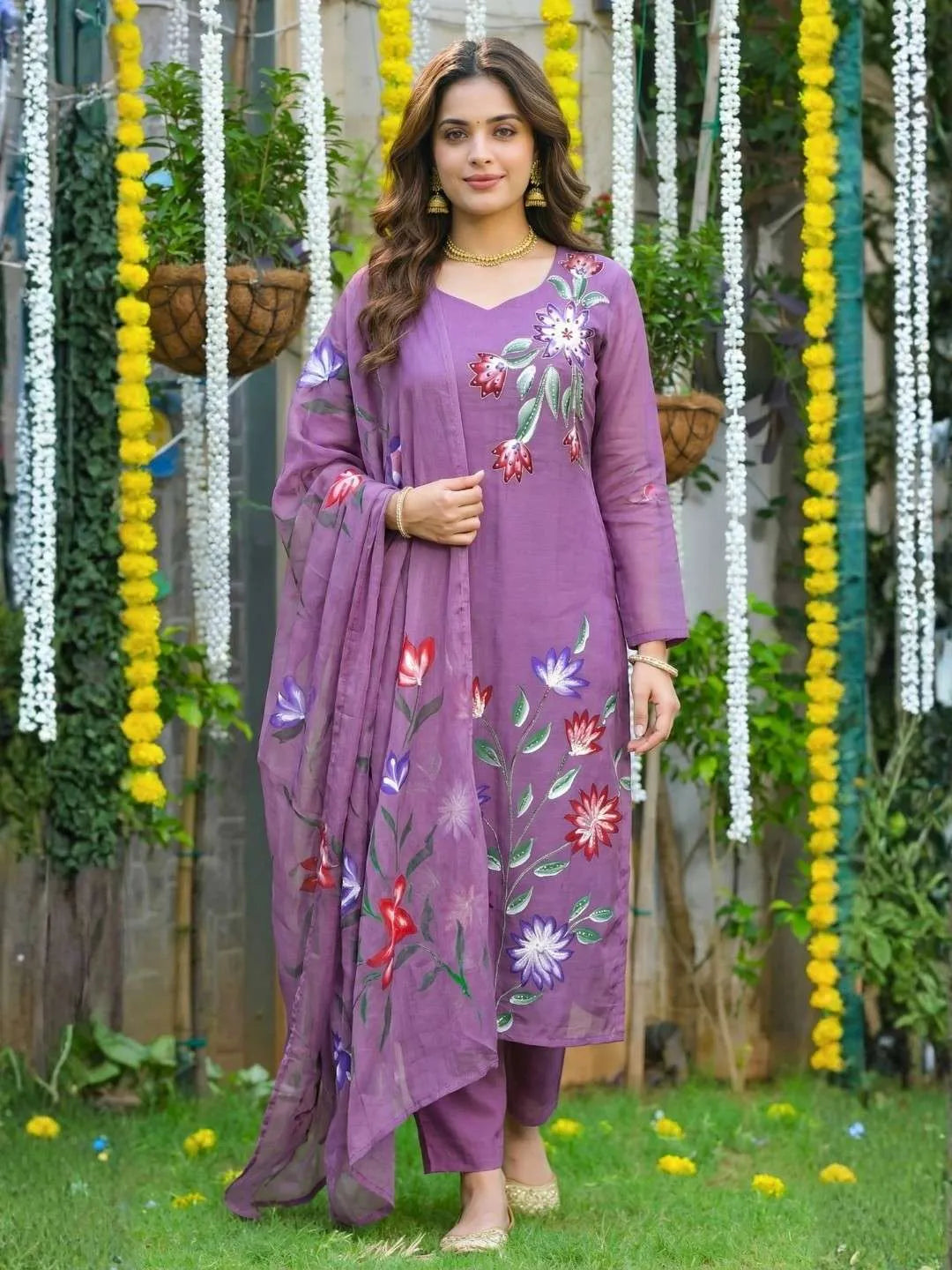 VIOLET BLOOM EMBELLISHED SUIT SET