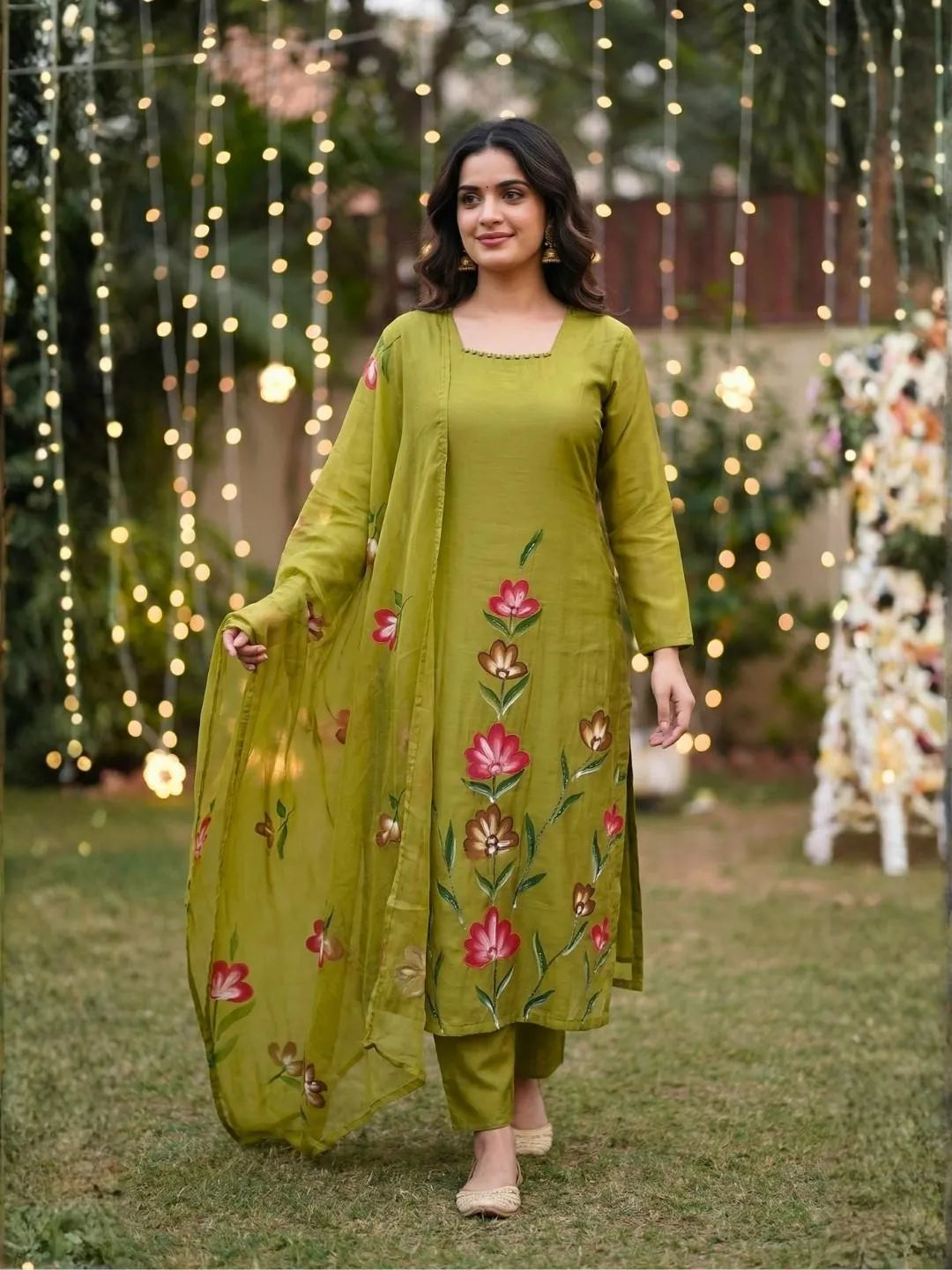 OLIVE BLOOM HANDPAINTED SUIT SET