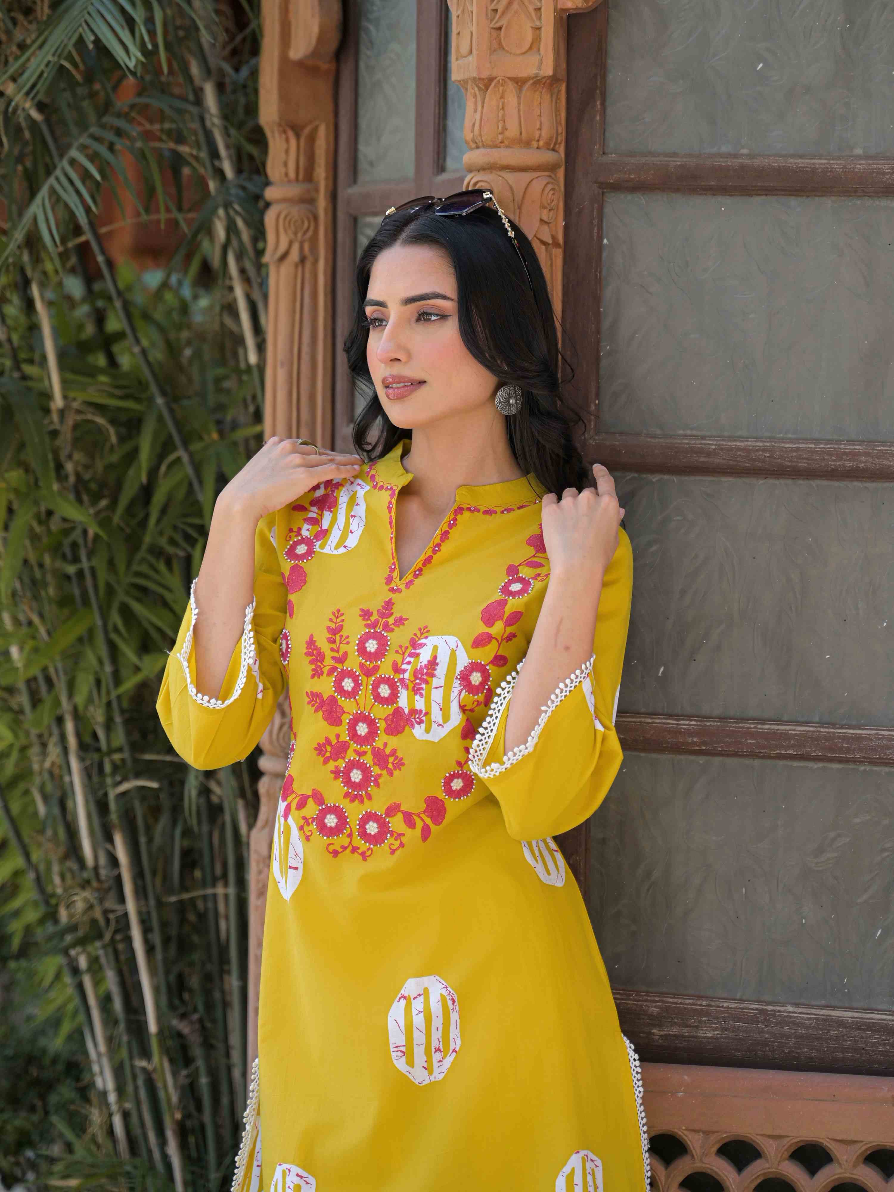 SUNFLOWER BLOOM STRAIGHT PURE COTTON FARSHI SUIT