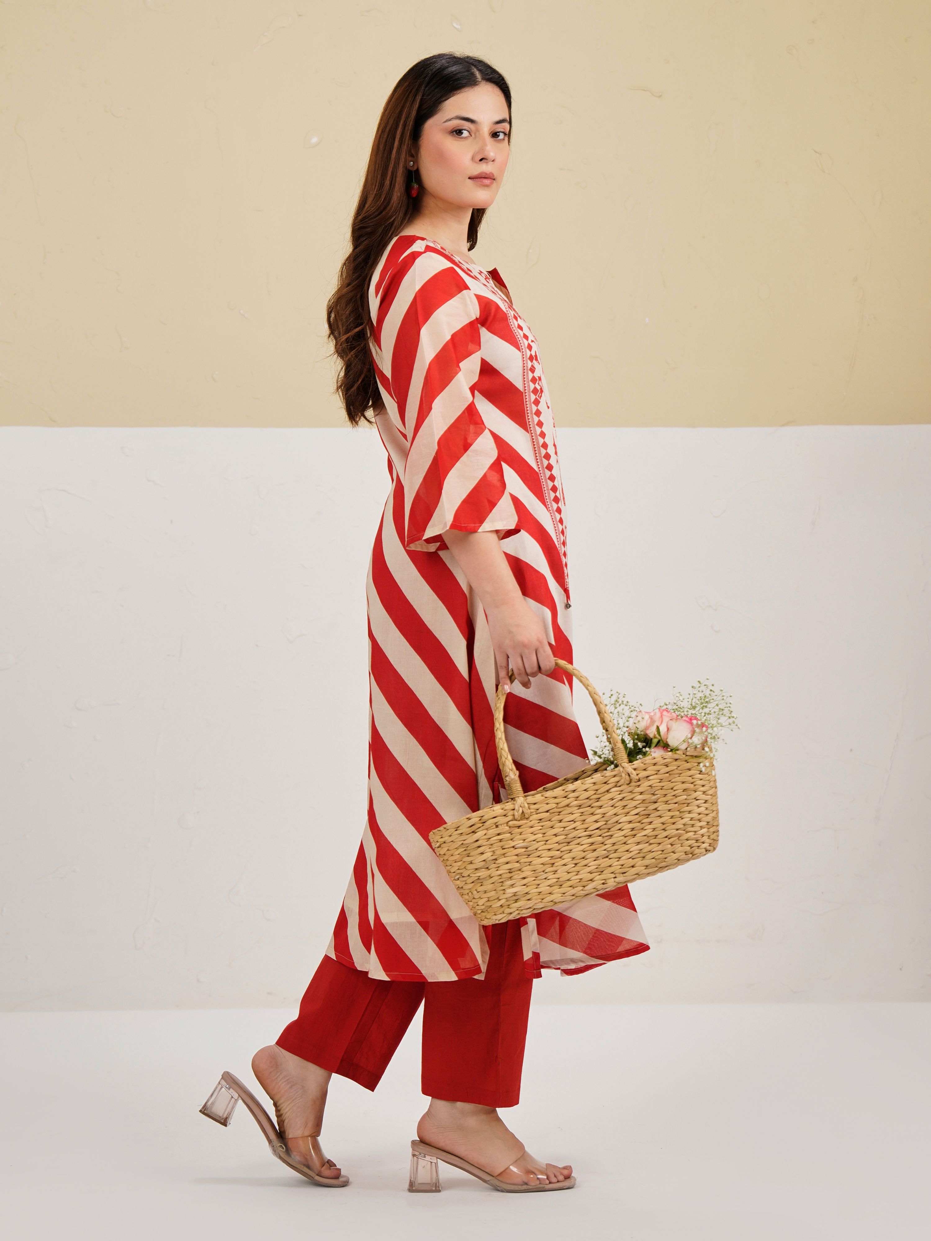 TROPICAL RED STORY PURE MUL COTTON KURTA SET
