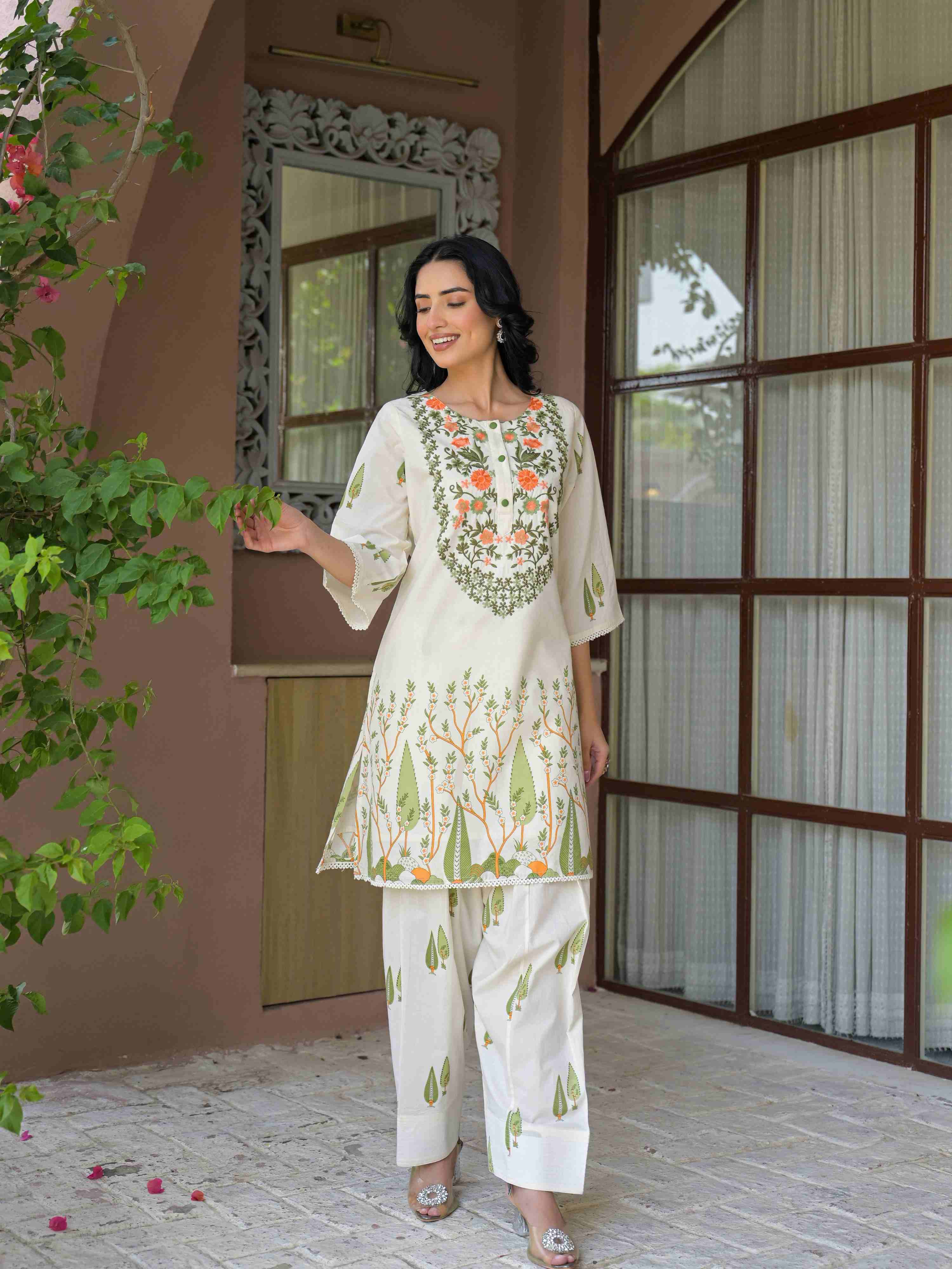 IVORY BLOSSOM GARDEN PURE COTTON FARSHI SUIT