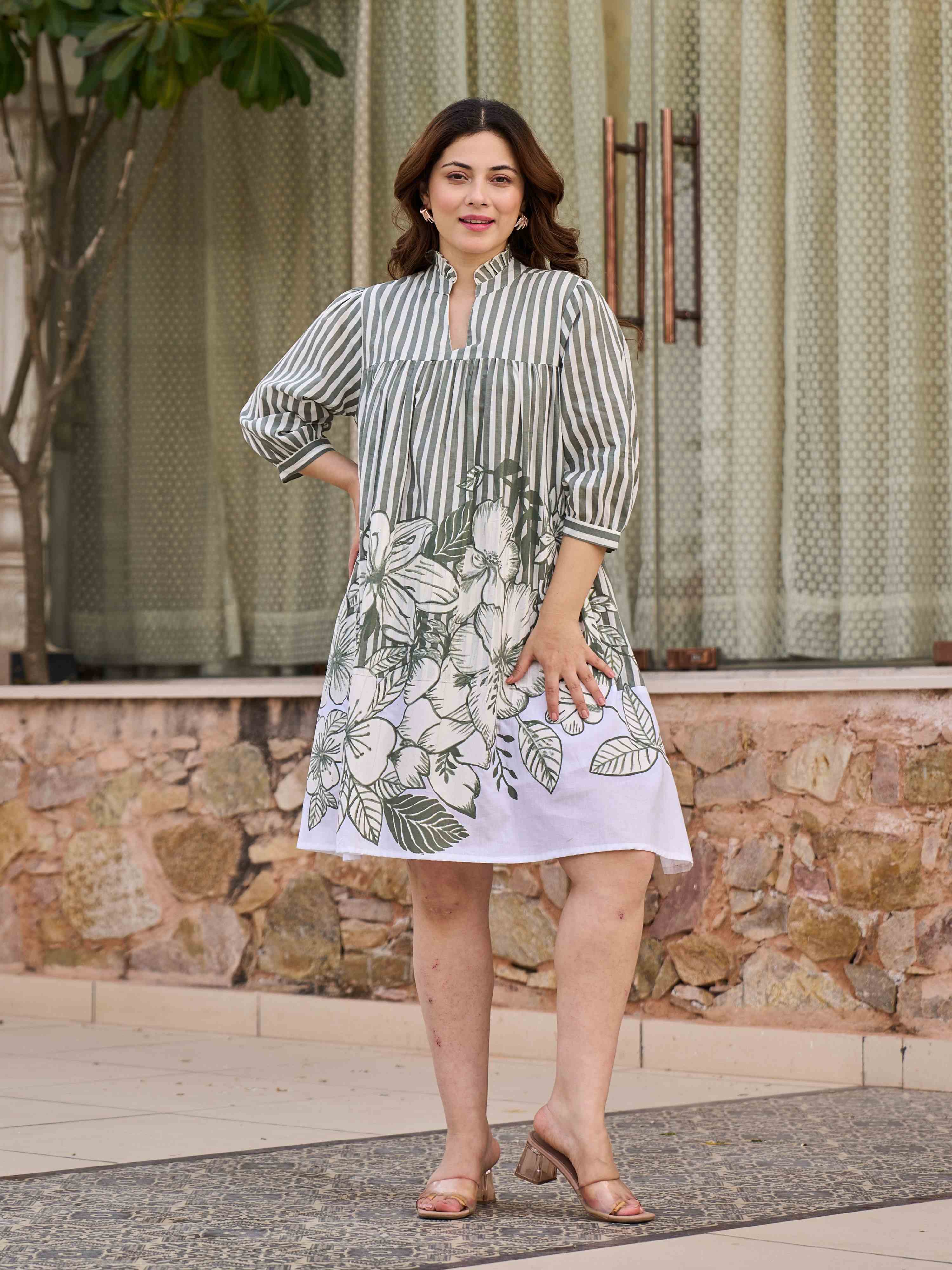 BOTANICAL STRIPE CHARM PURE COTTON SHORT DRESS