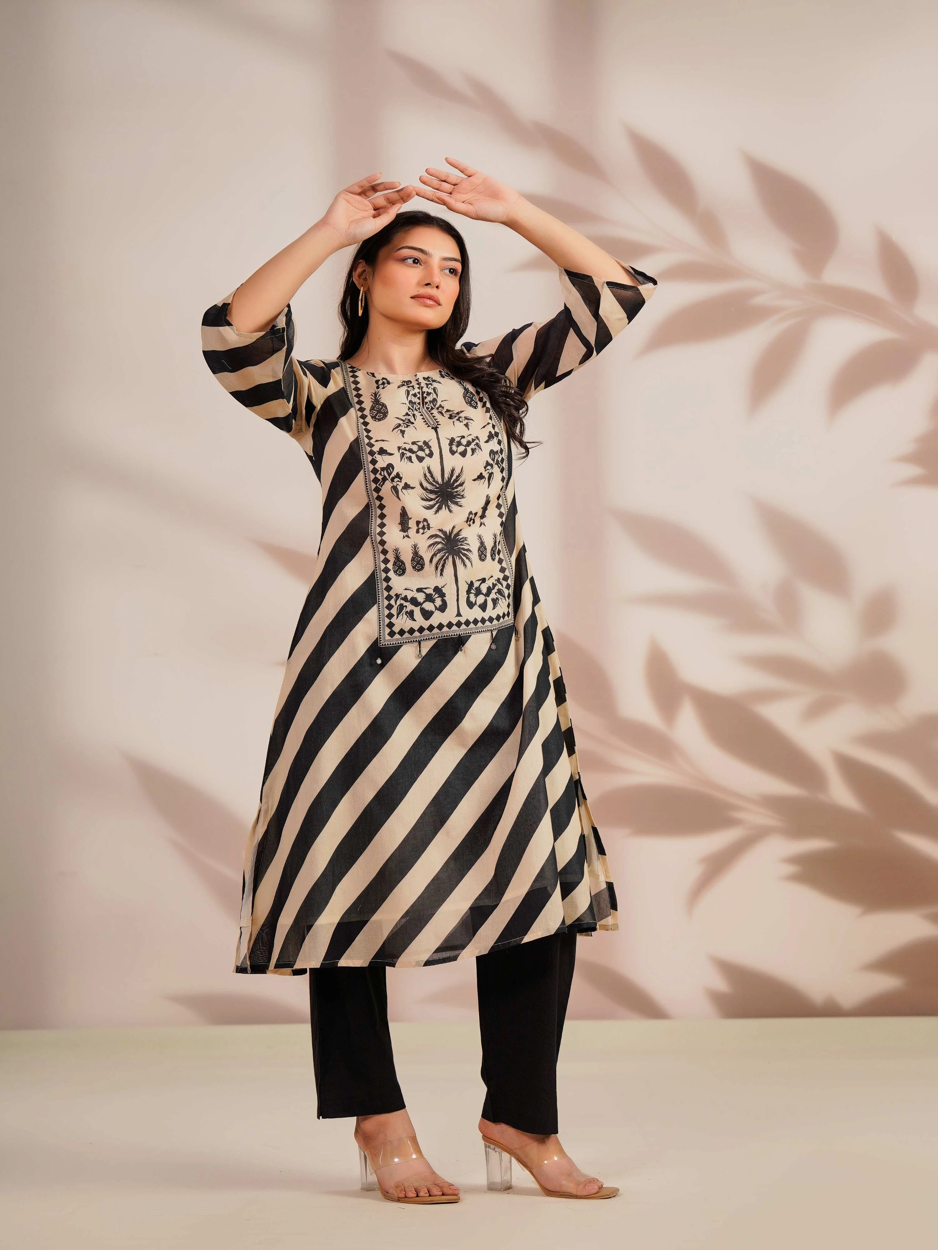MONOCHROME STRIPE ELEGANCE KURTA SET