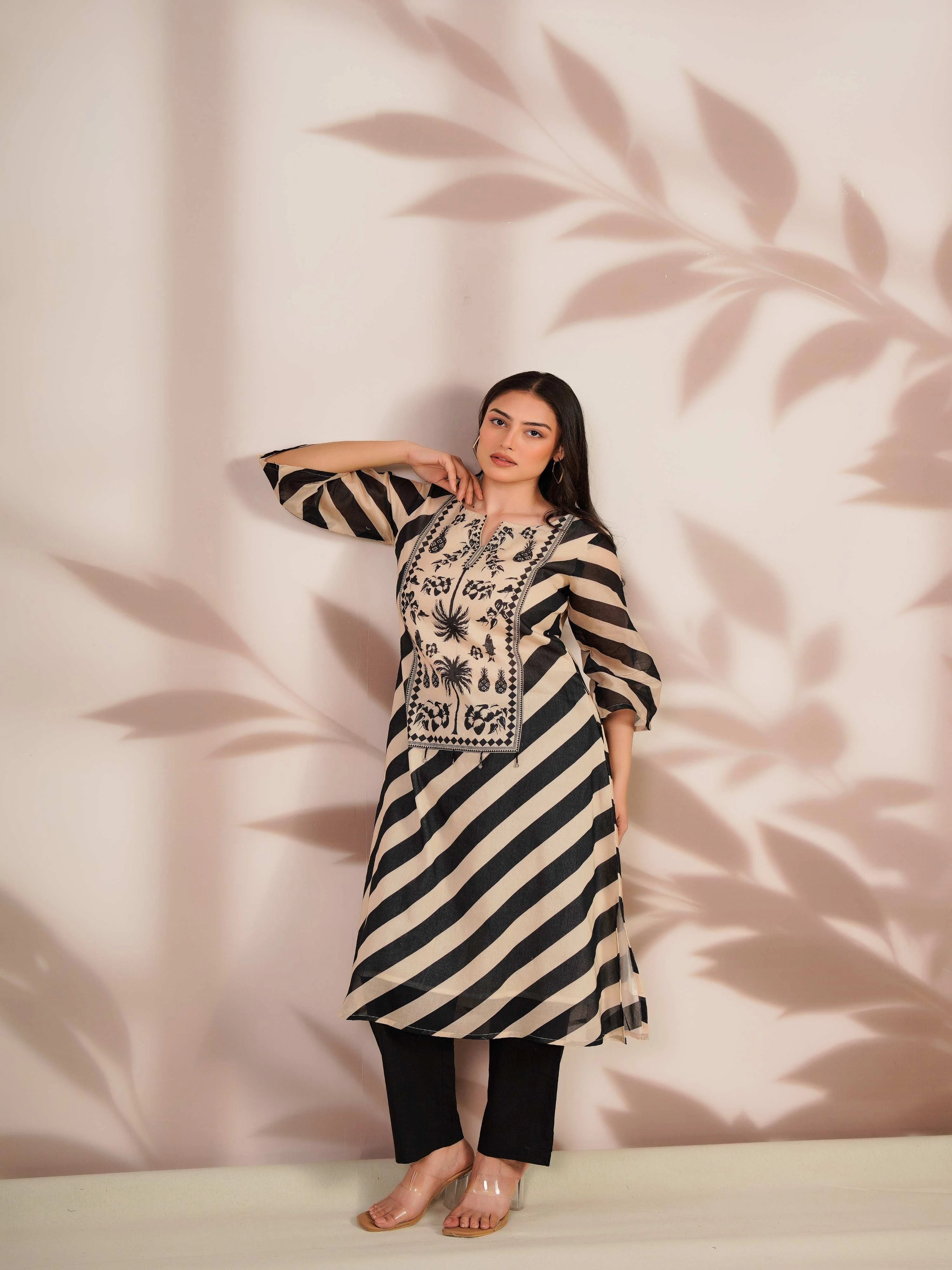 MONOCHROME STRIPE ELEGANCE KURTA SET