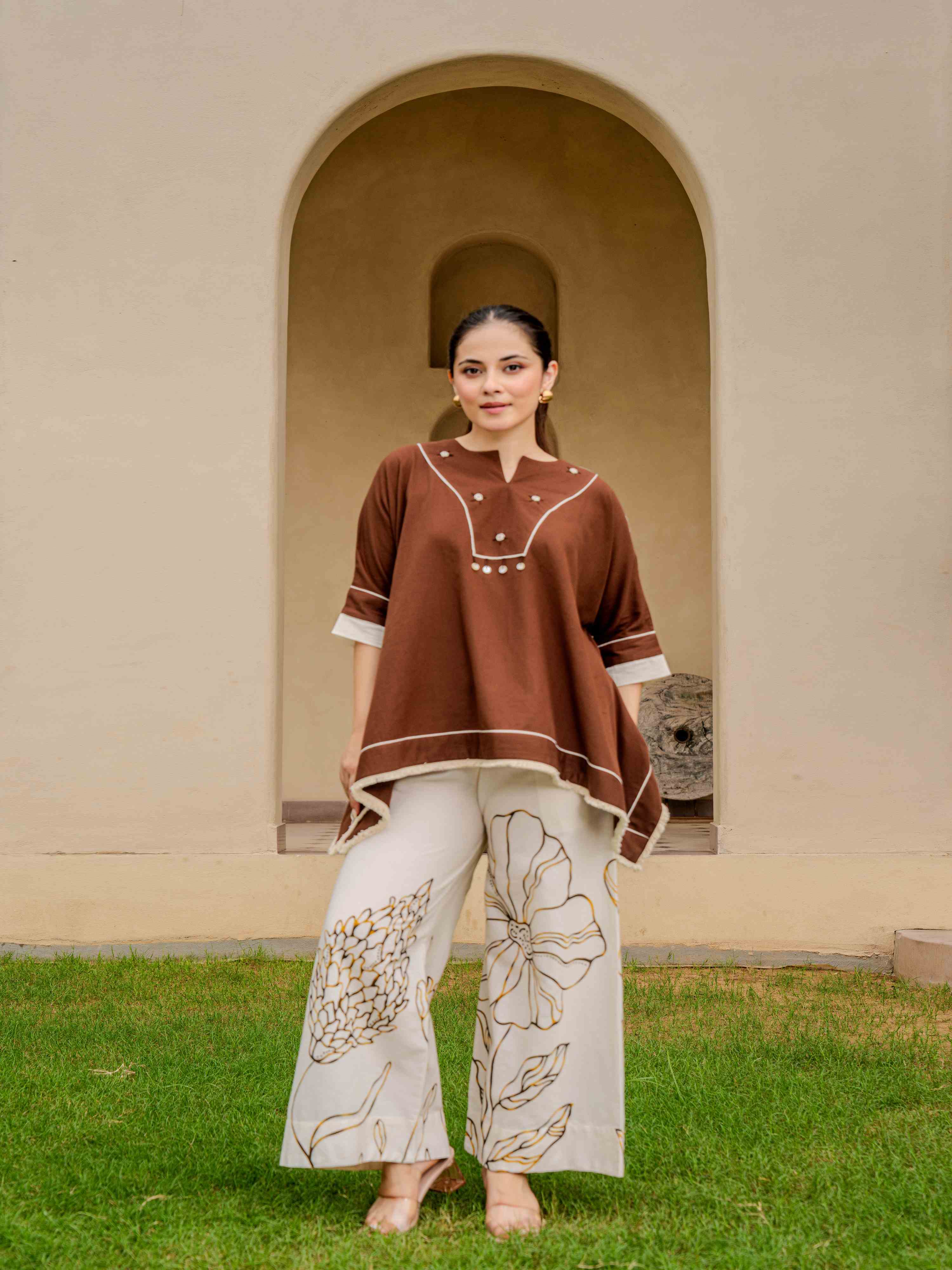 COCOA PONCHO-STYLE PURE COTTON EMBROIDERED CO-ORD SET
