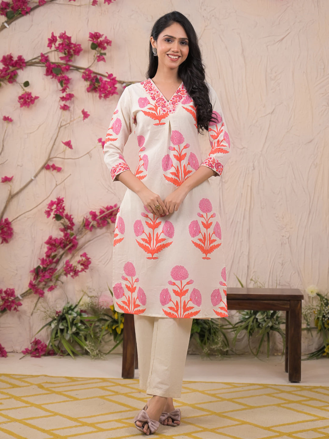 IVORY V-NECK EMBROIDERY COTTON PRINTED KURTA SET