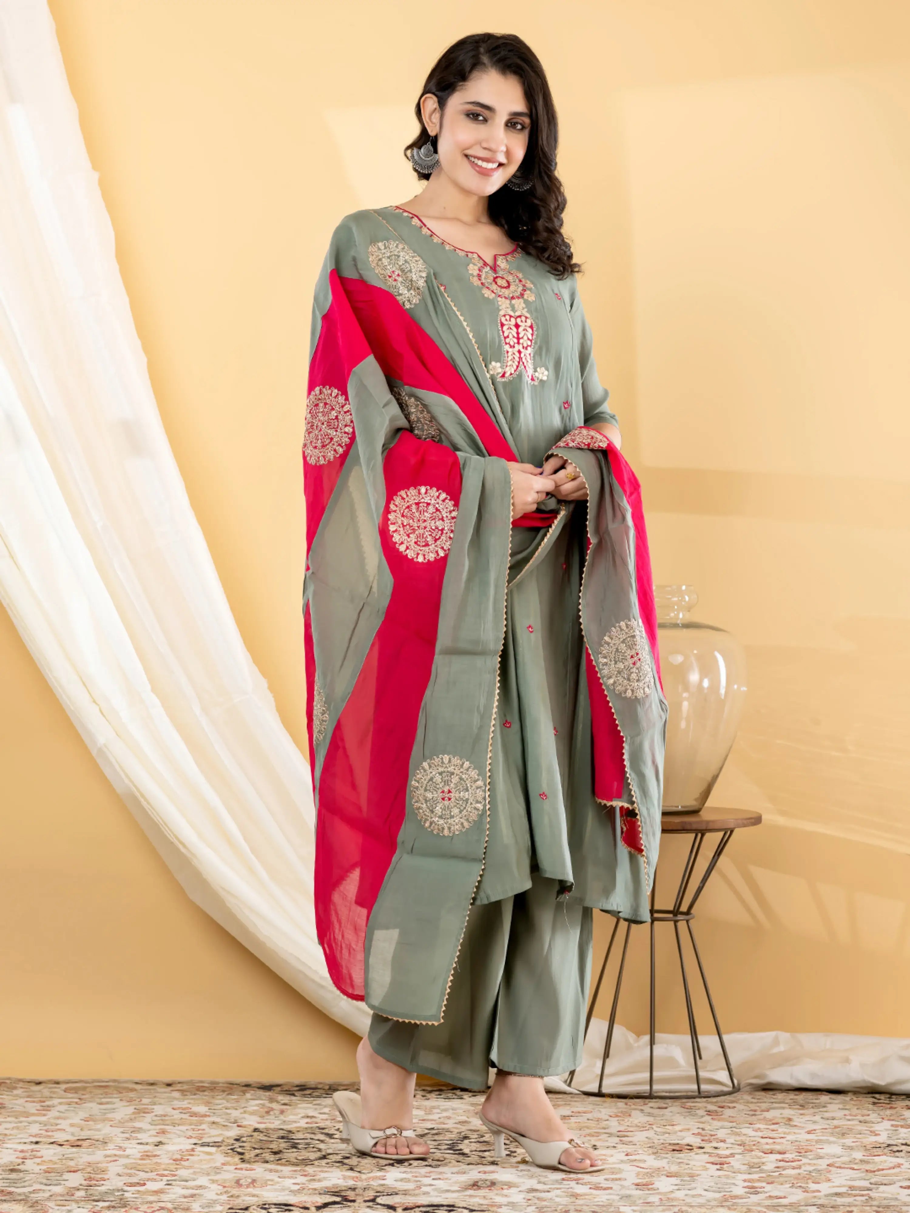 OLIVE BLOOM EMBROIDERED PURE BANARSI MUL CHANDERI SUIT SET
