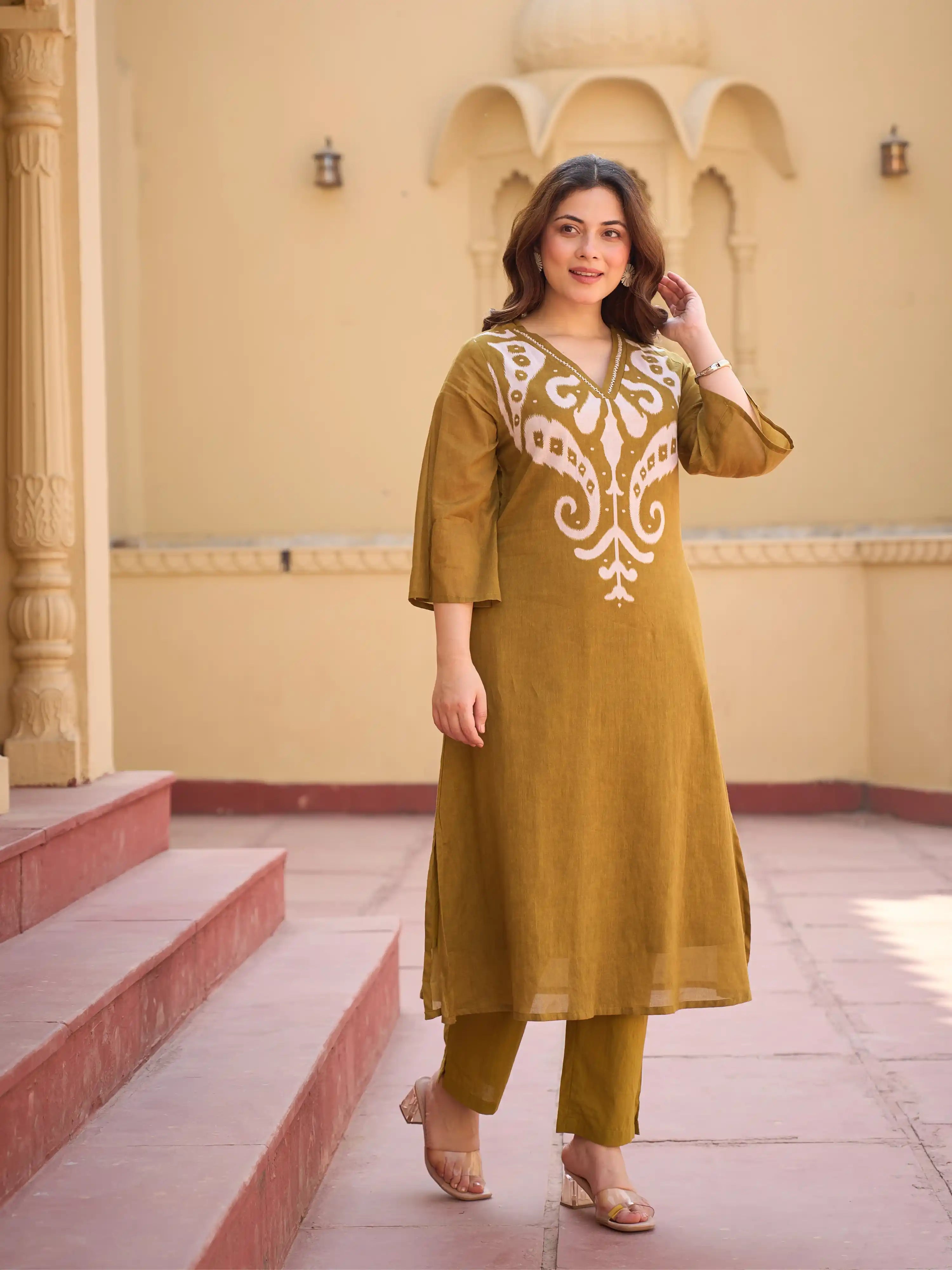 OLIVE HERITAGE EMBROIDERED PURE MUL COTTON KURTA SET