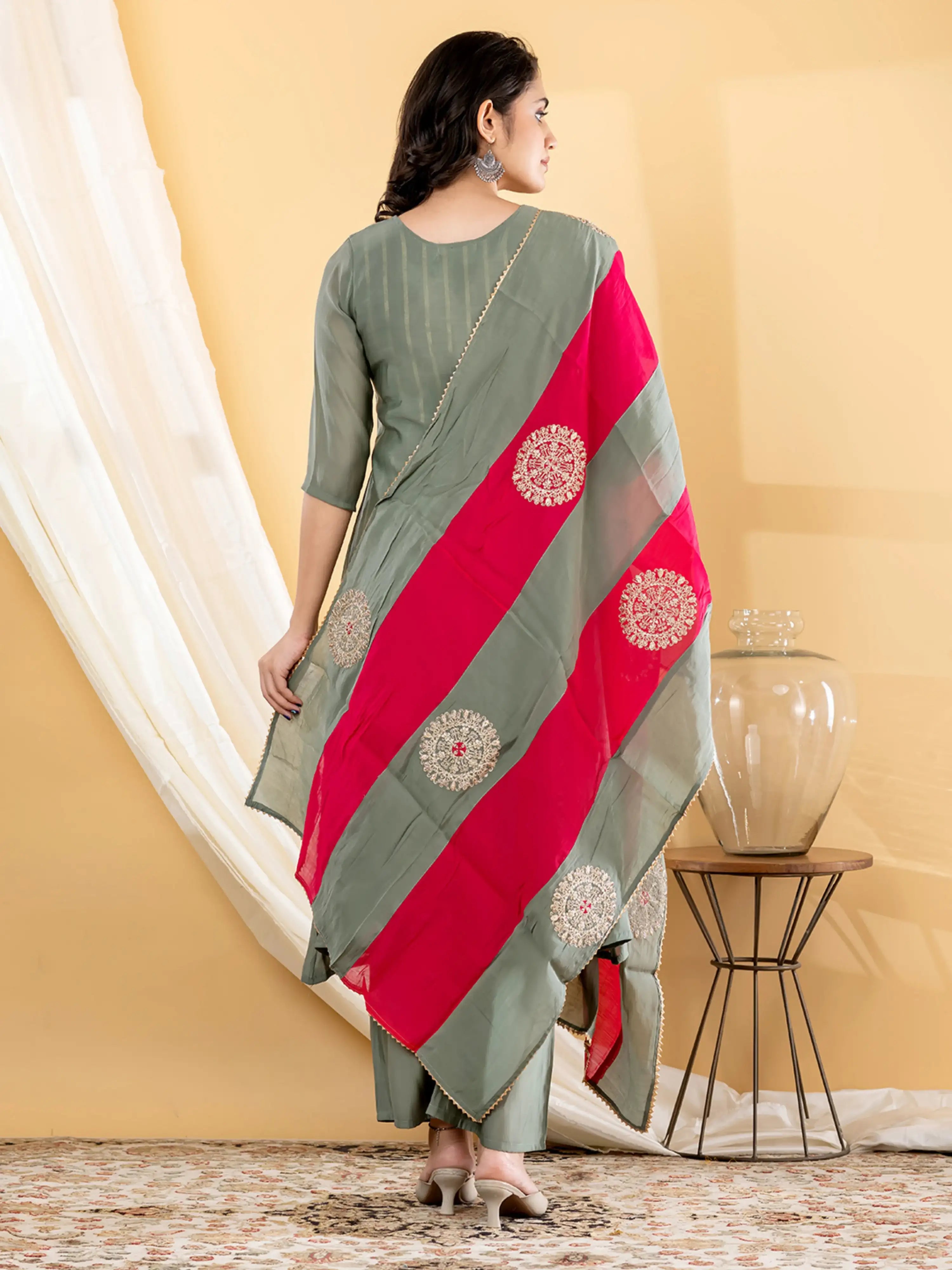 OLIVE BLOOM EMBROIDERED PURE BANARSI MUL CHANDERI SUIT SET
