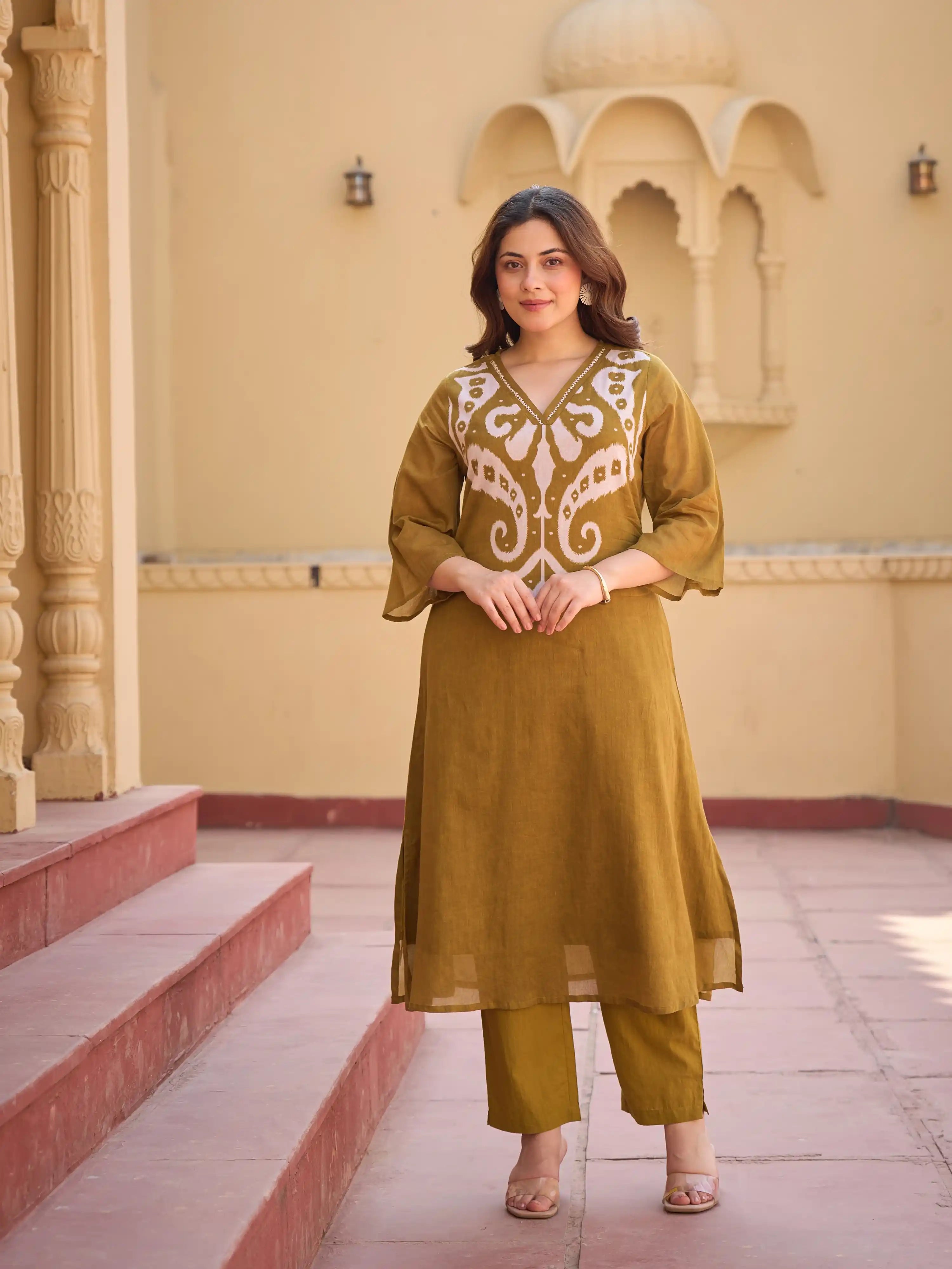 OLIVE HERITAGE EMBROIDERED PURE MUL COTTON KURTA SET