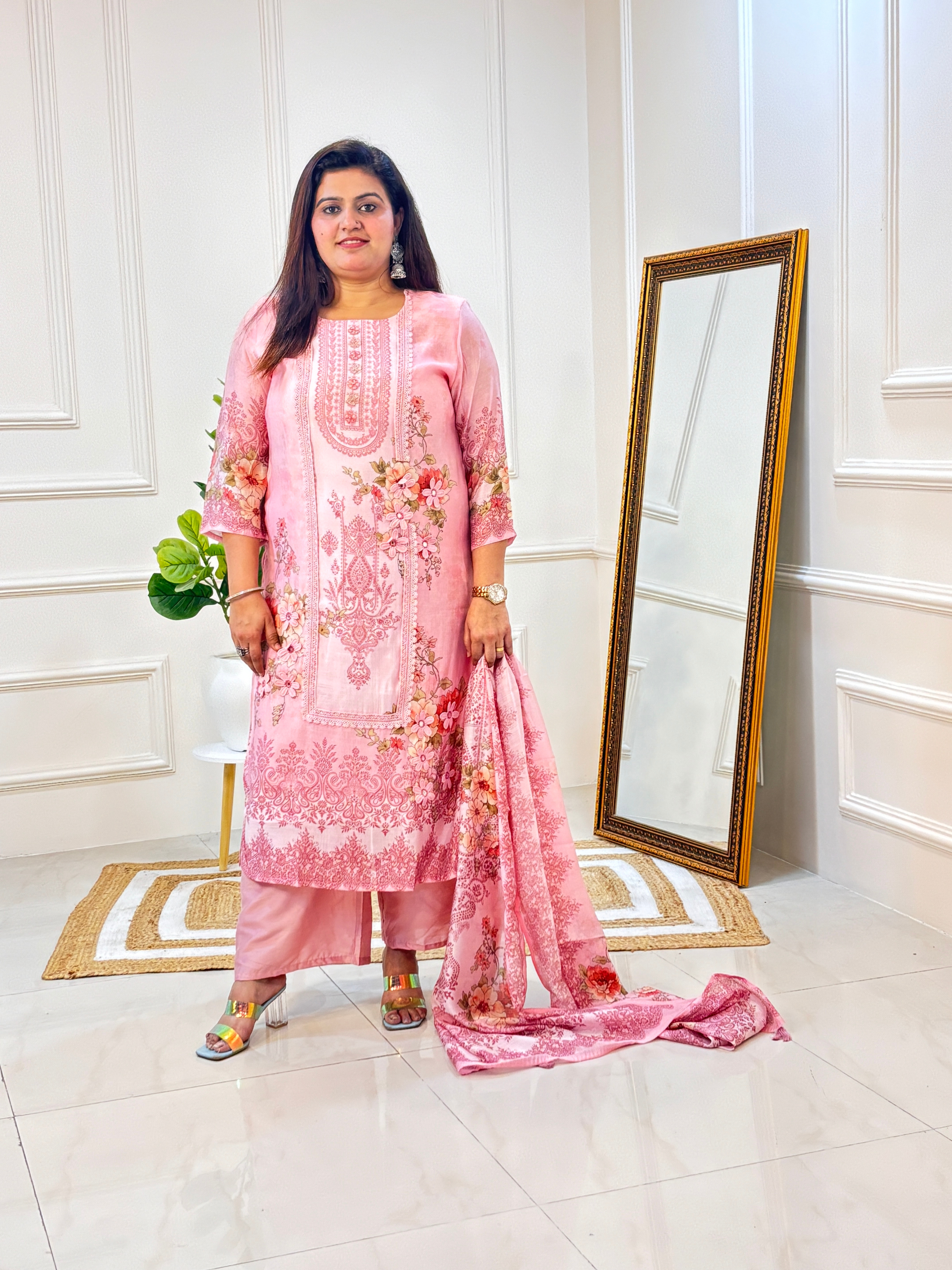 ROSE BLUSH FLORAL SUIT SET