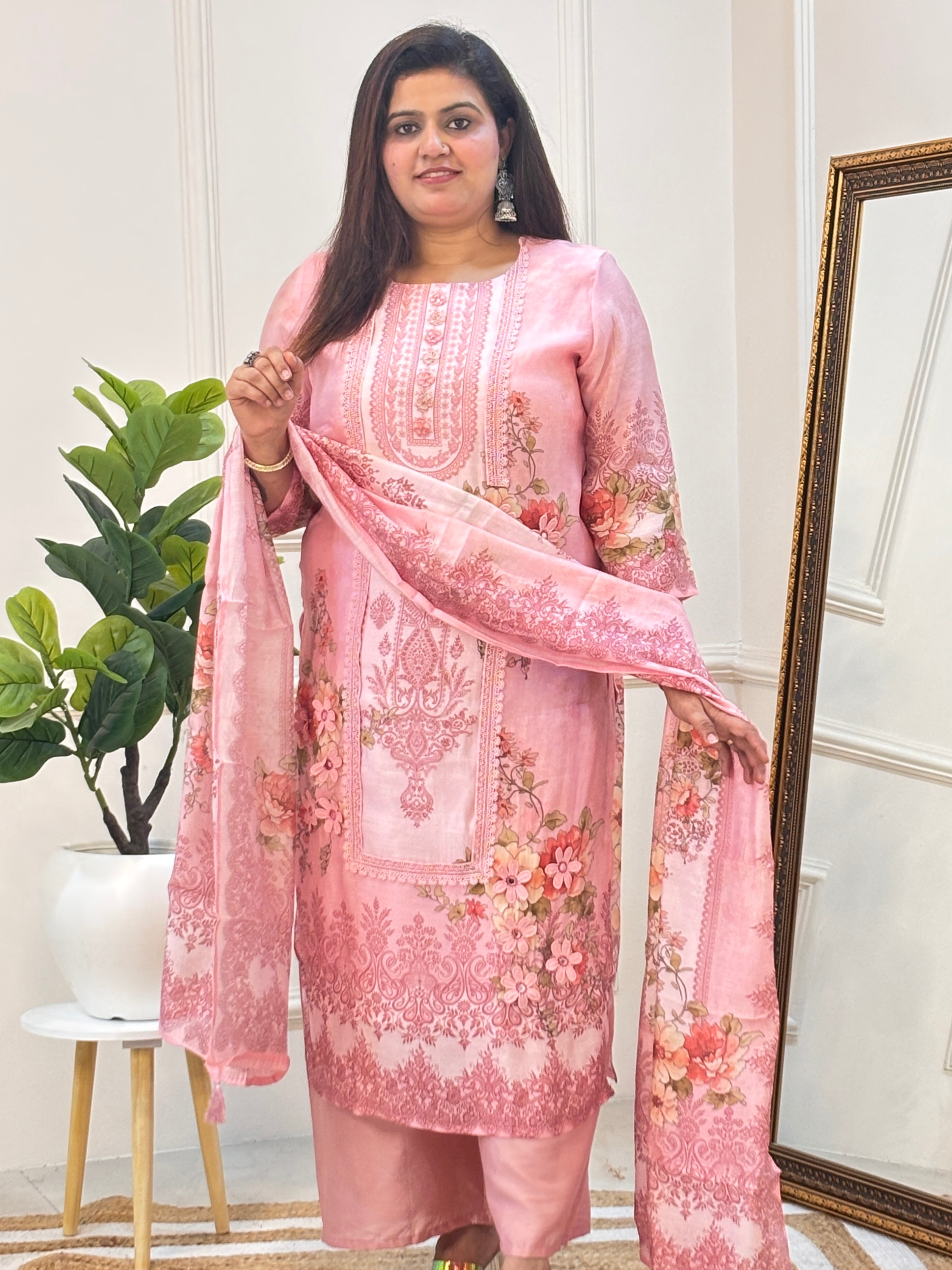 ROSE BLUSH FLORAL SUIT SET