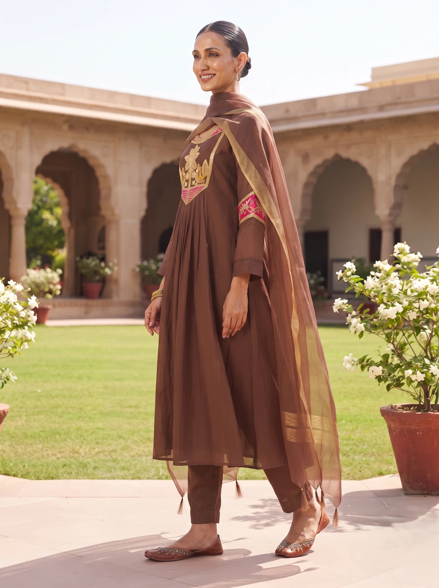 CHOCOLATE BROWN ROYAL ZARI WORK BANARSI MUL CHANDERI SUIT SET