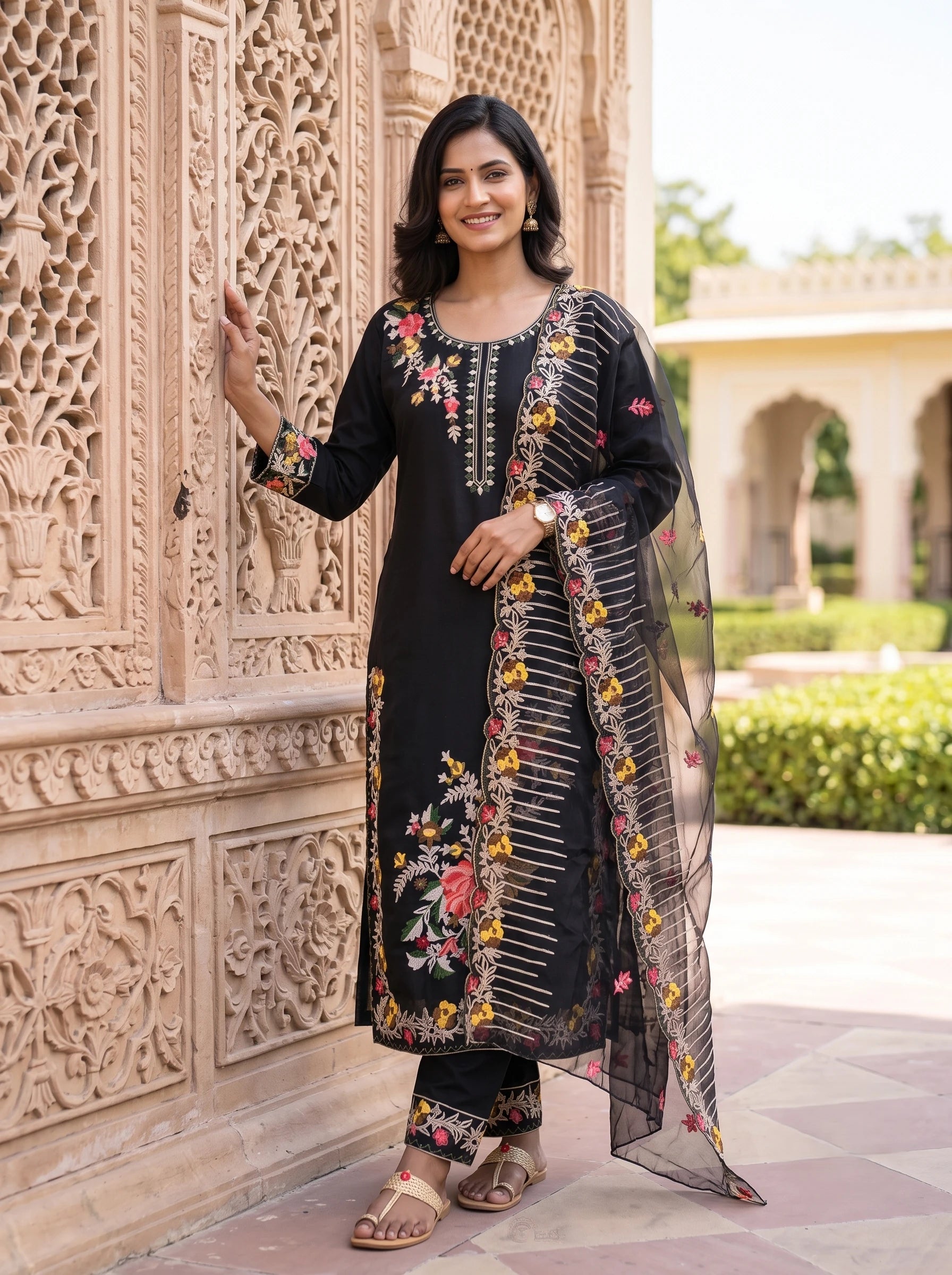 MAYA BLACK THREADWORK STRAIGHT SUIT SET