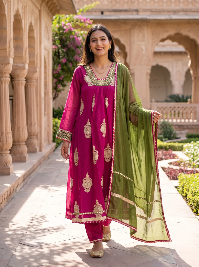 ROSE PINK DESIGNER HAND EMBROIDERED FESTIVE SUIT SET