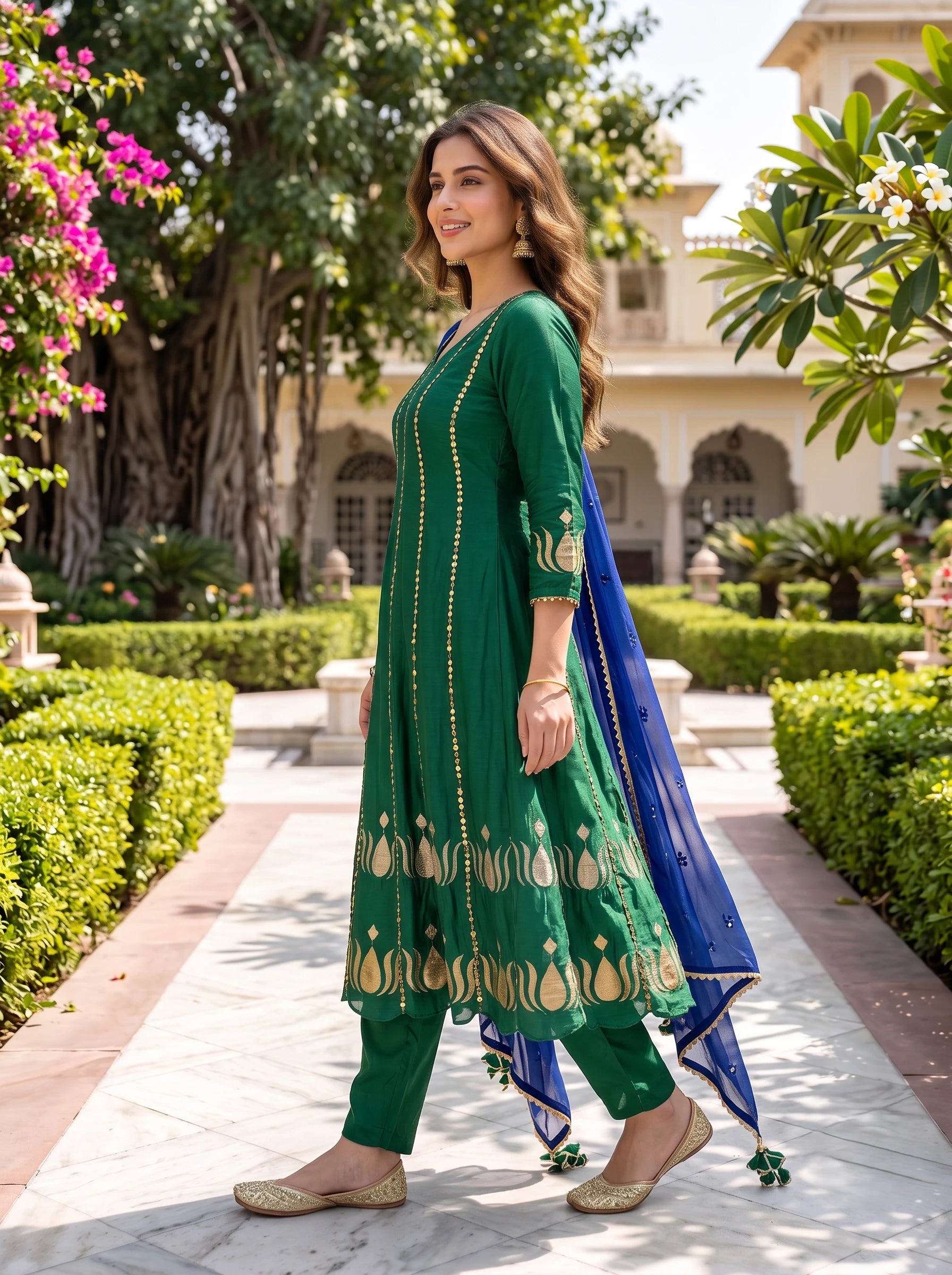 EMERALD GOLDEN FLORAL HAND EMBROIDERED DOLA SILK SUIT SET