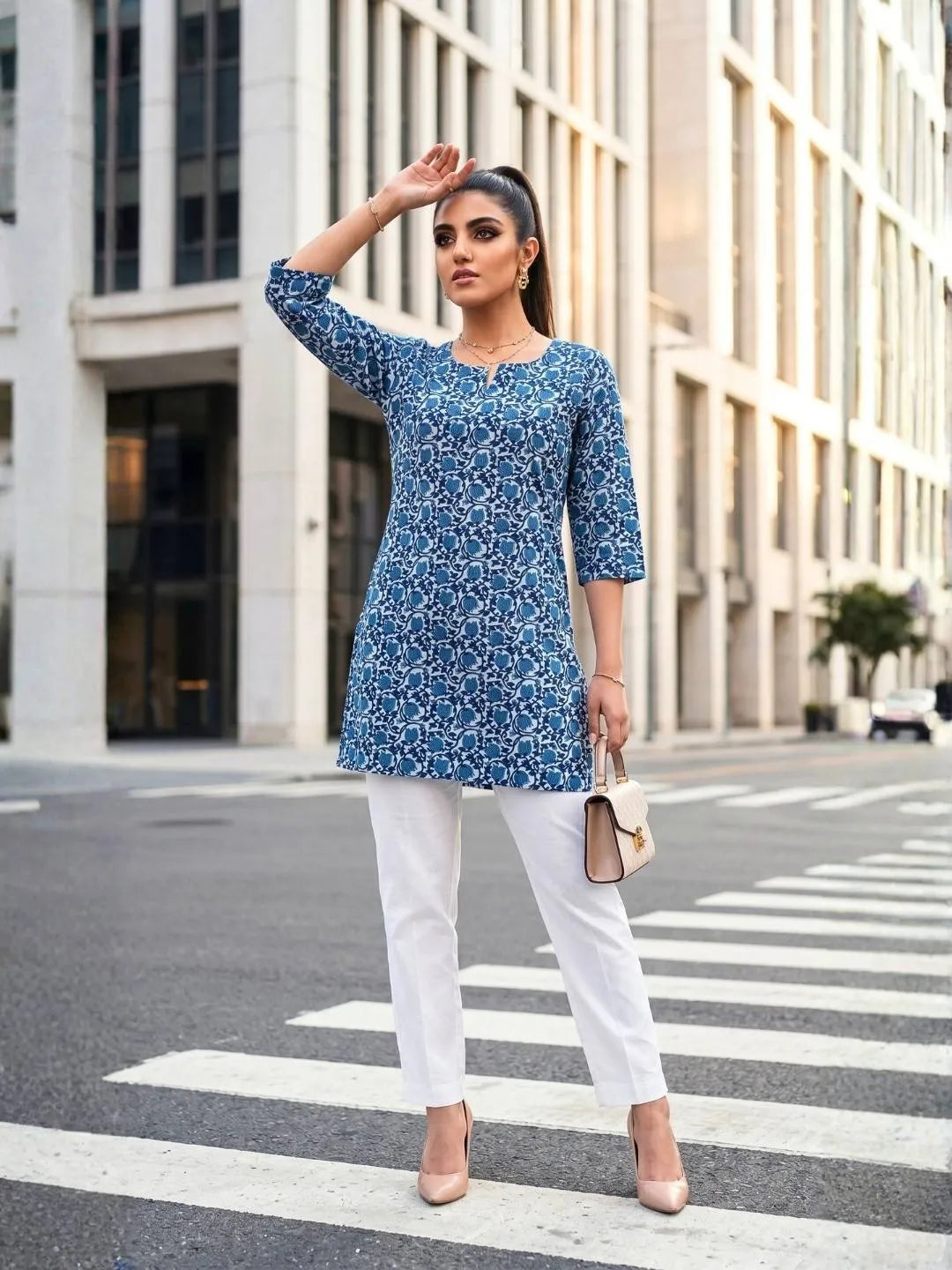 INDIGO BLUE FLORAL BLOCK PRINT SHORT TOP