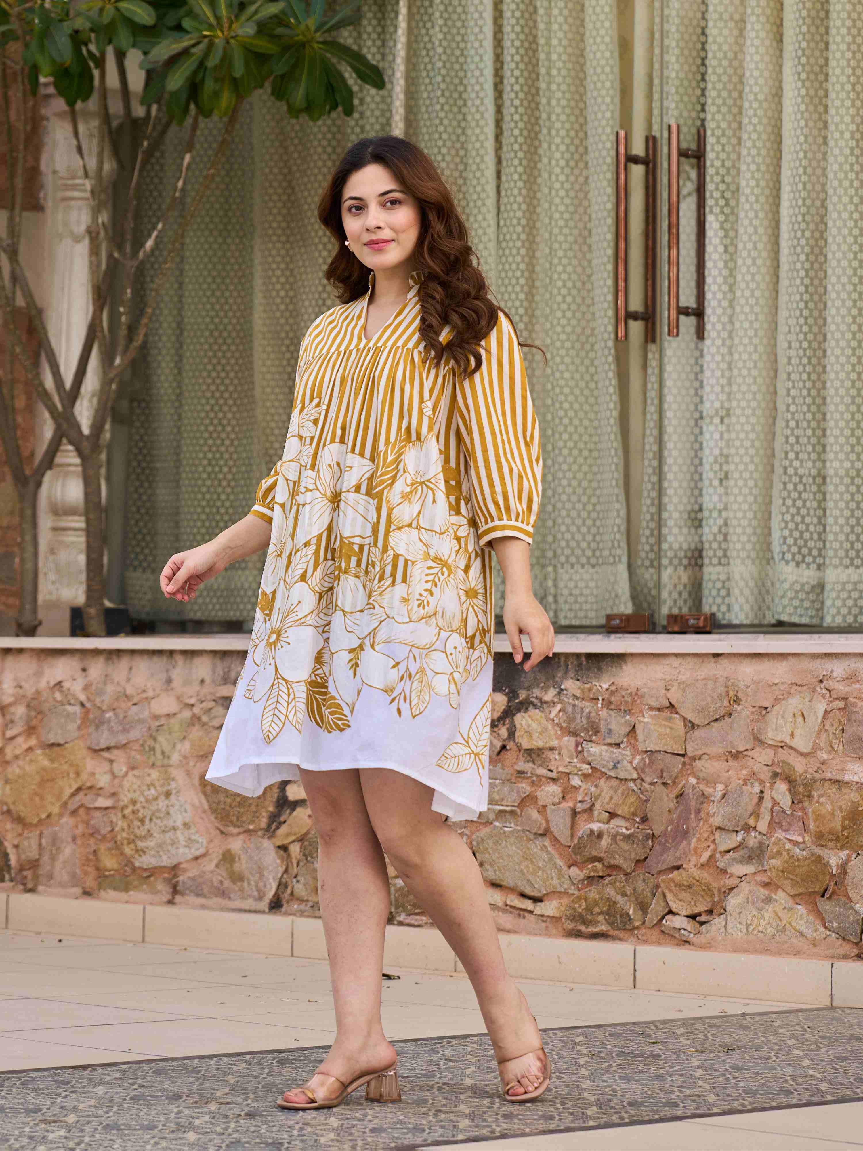 EARTHY BLOOM SWING FIT PURE COTTON SHORT DRESS