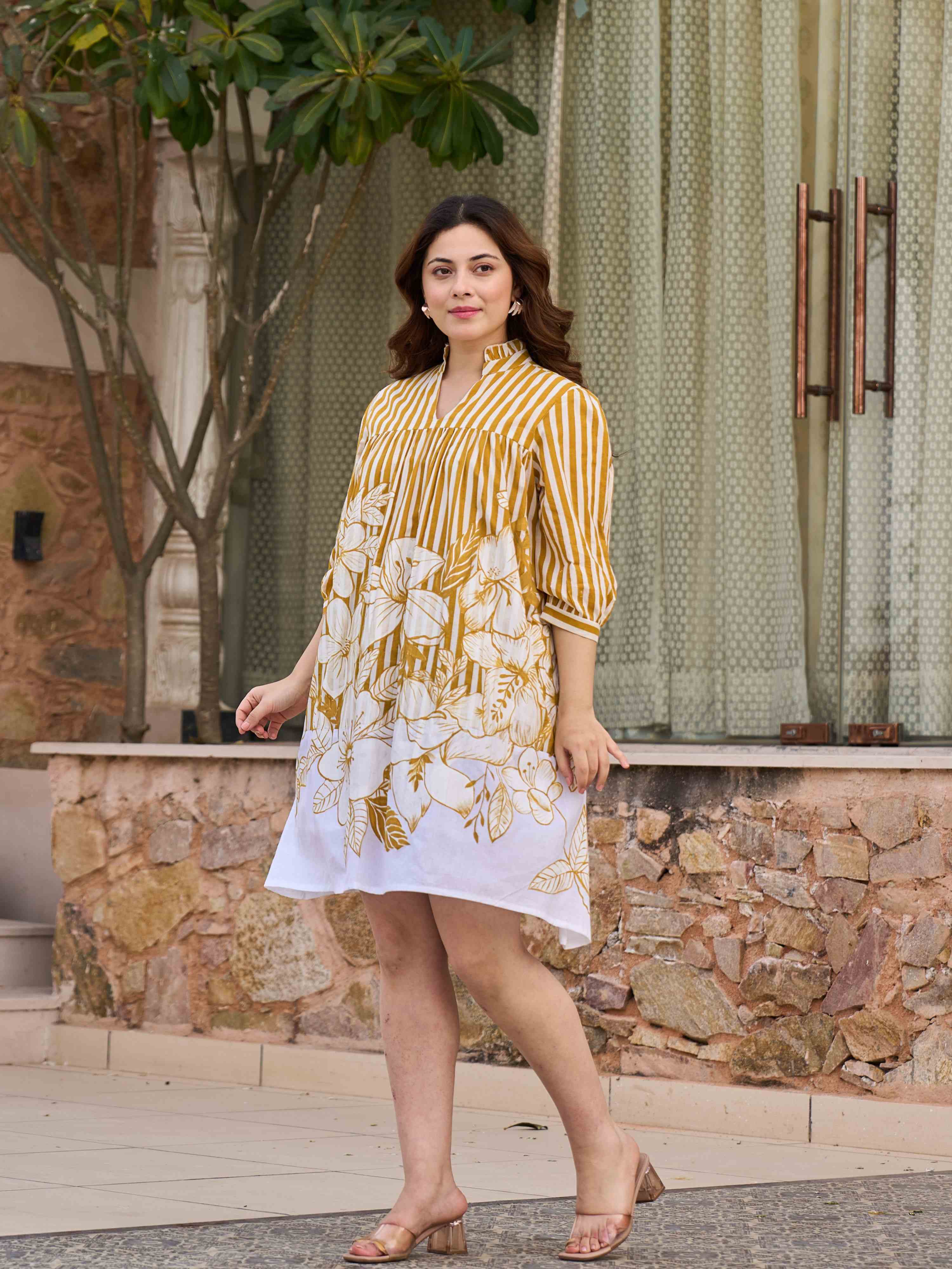 EARTHY BLOOM SWING FIT PURE COTTON SHORT DRESS