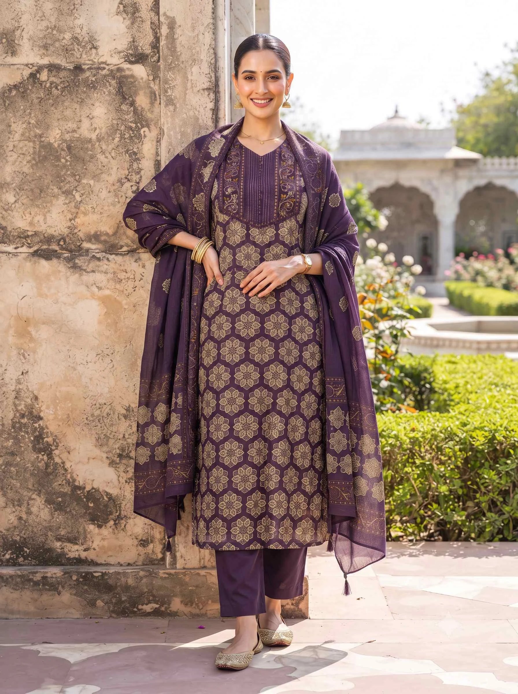 REGAL WINE GOLD TRADITIONAL HANDWORK SUIT SET
