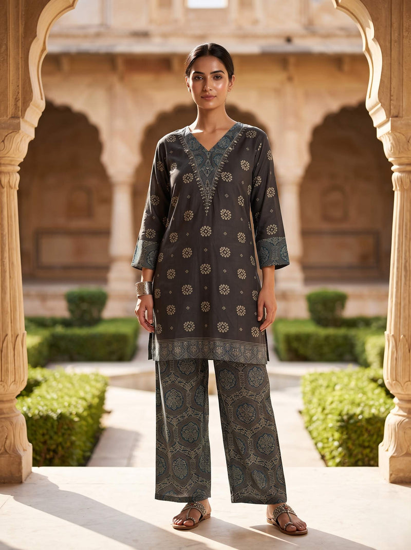 EARTHY TRIBAL ELEGANCE HANDWORK PURE MUSLIN CO-ORD SET