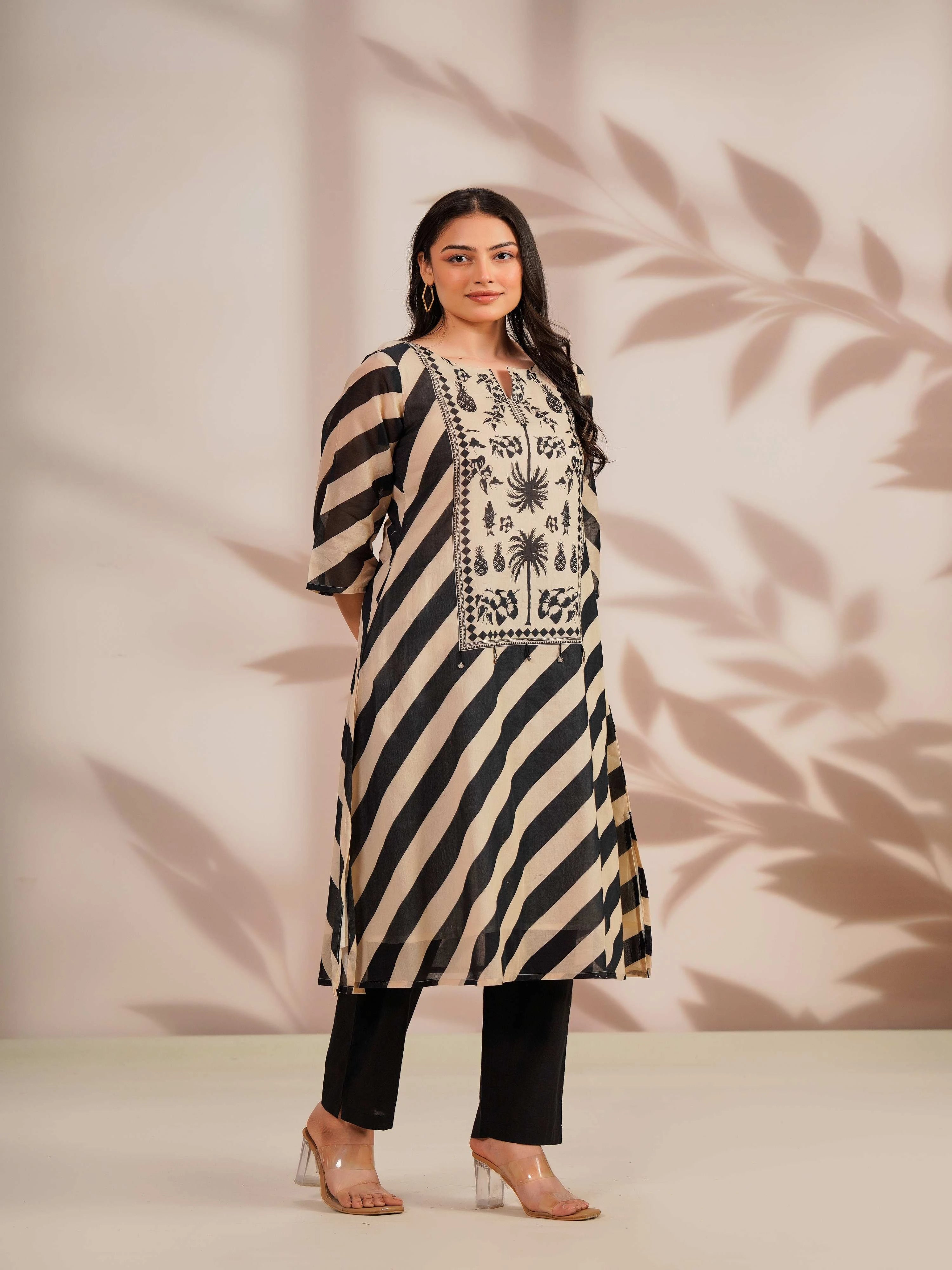 MONOCHROME STRIPE ELEGANCE KURTA SET