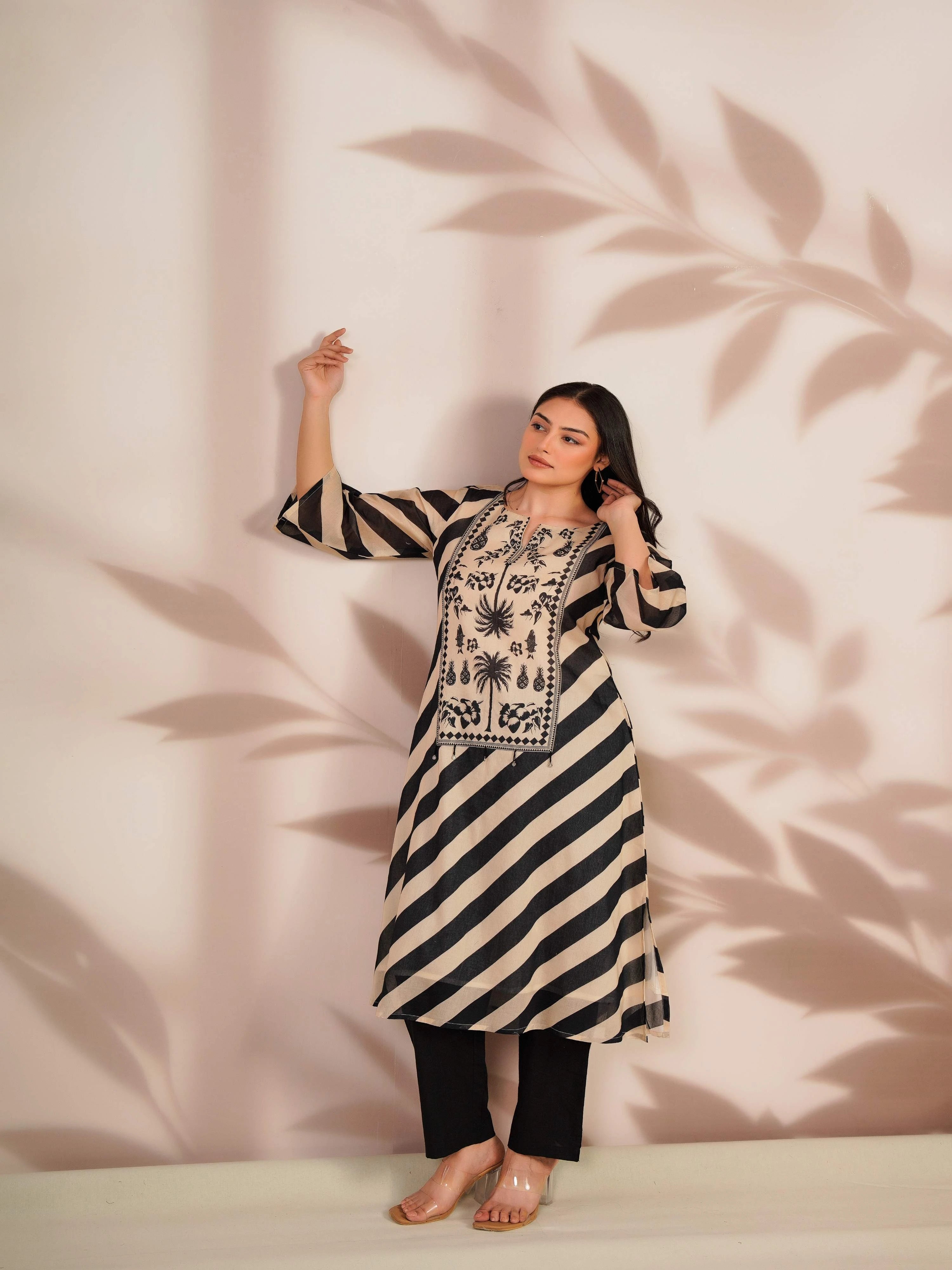 MONOCHROME STRIPE ELEGANCE KURTA SET