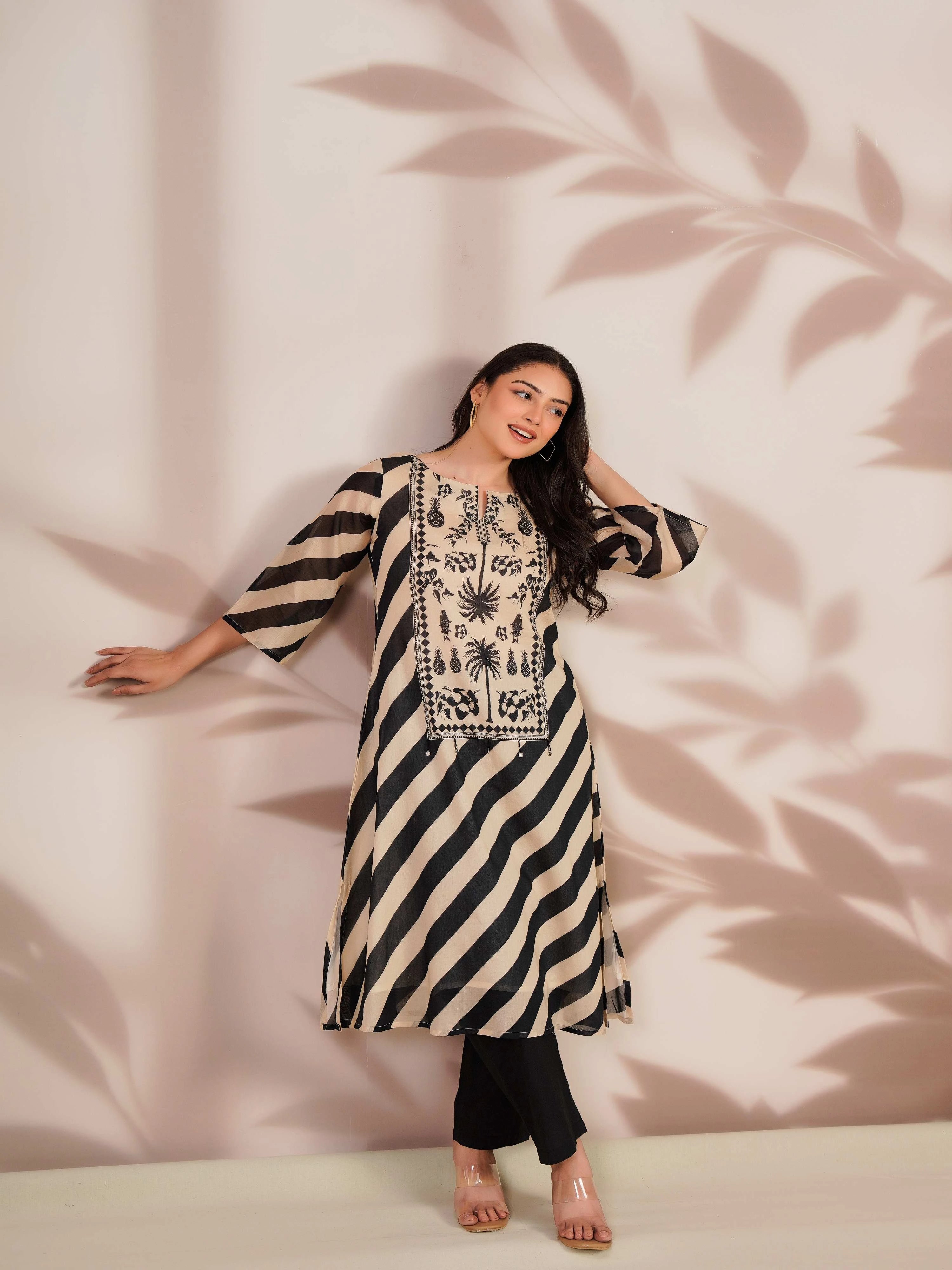 MONOCHROME STRIPE ELEGANCE KURTA SET